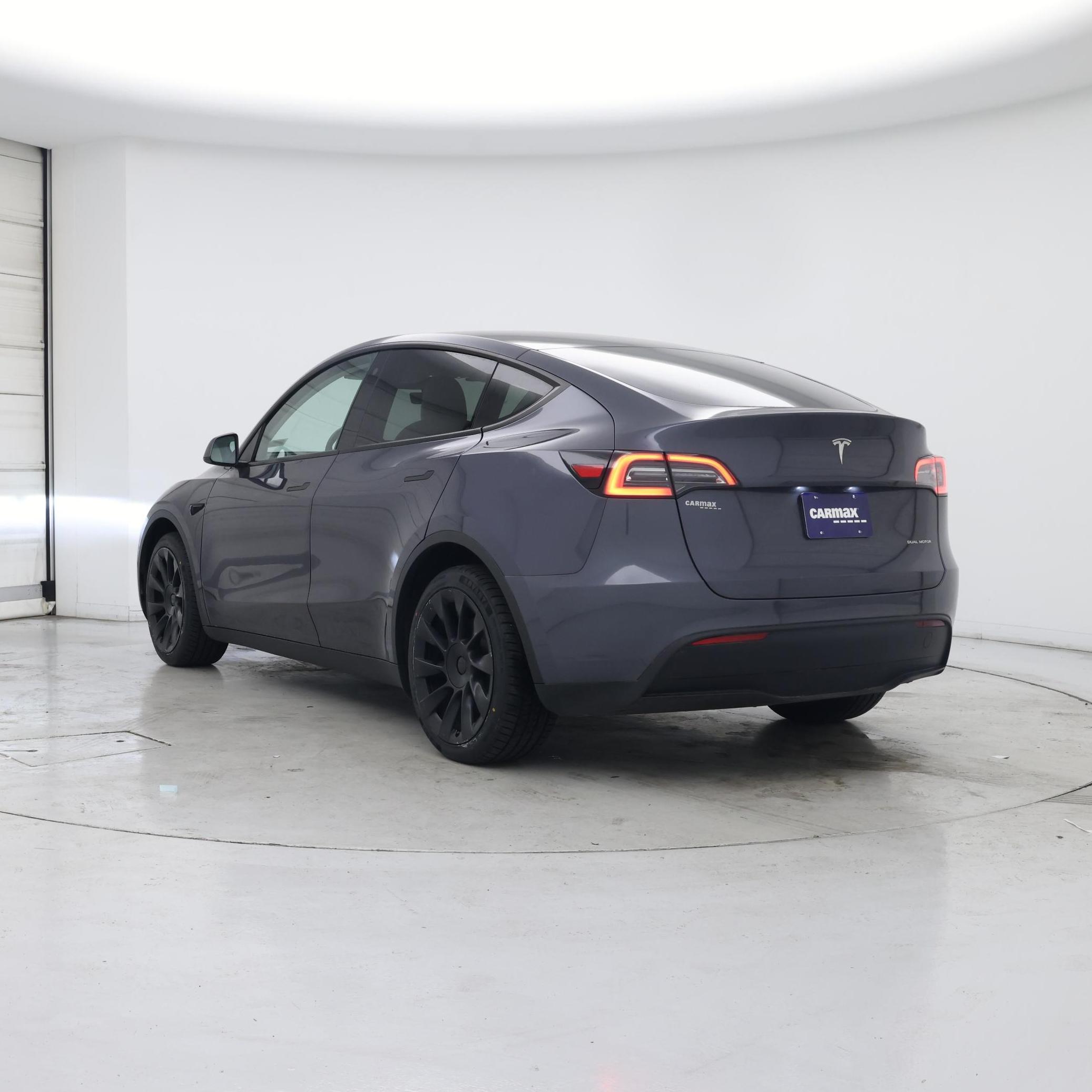 Thumbnail: 2023 Tesla Model Y - 2