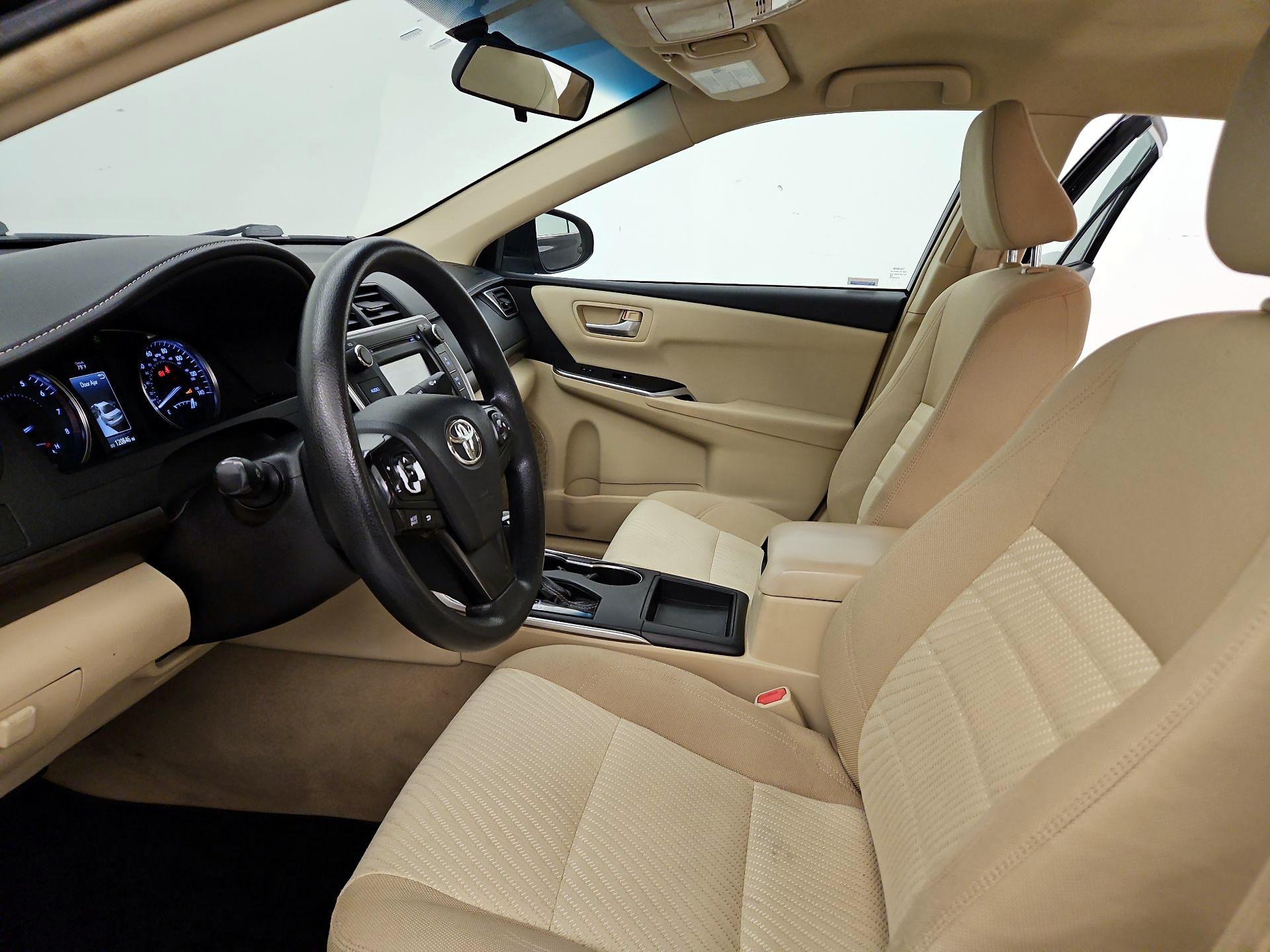Thumbnail: 2017 Toyota Camry - 11