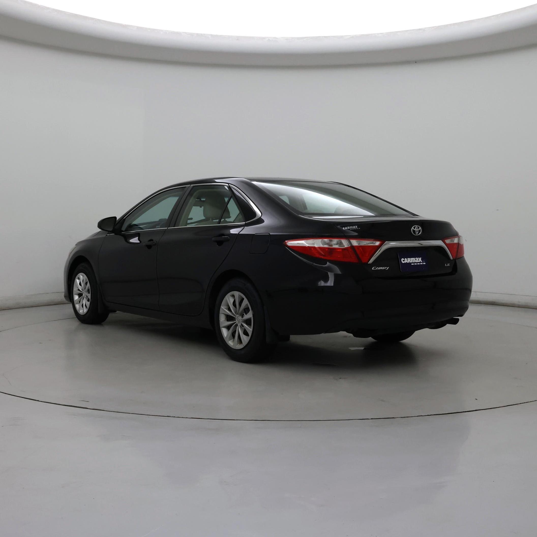 Thumbnail: 2017 Toyota Camry - 2