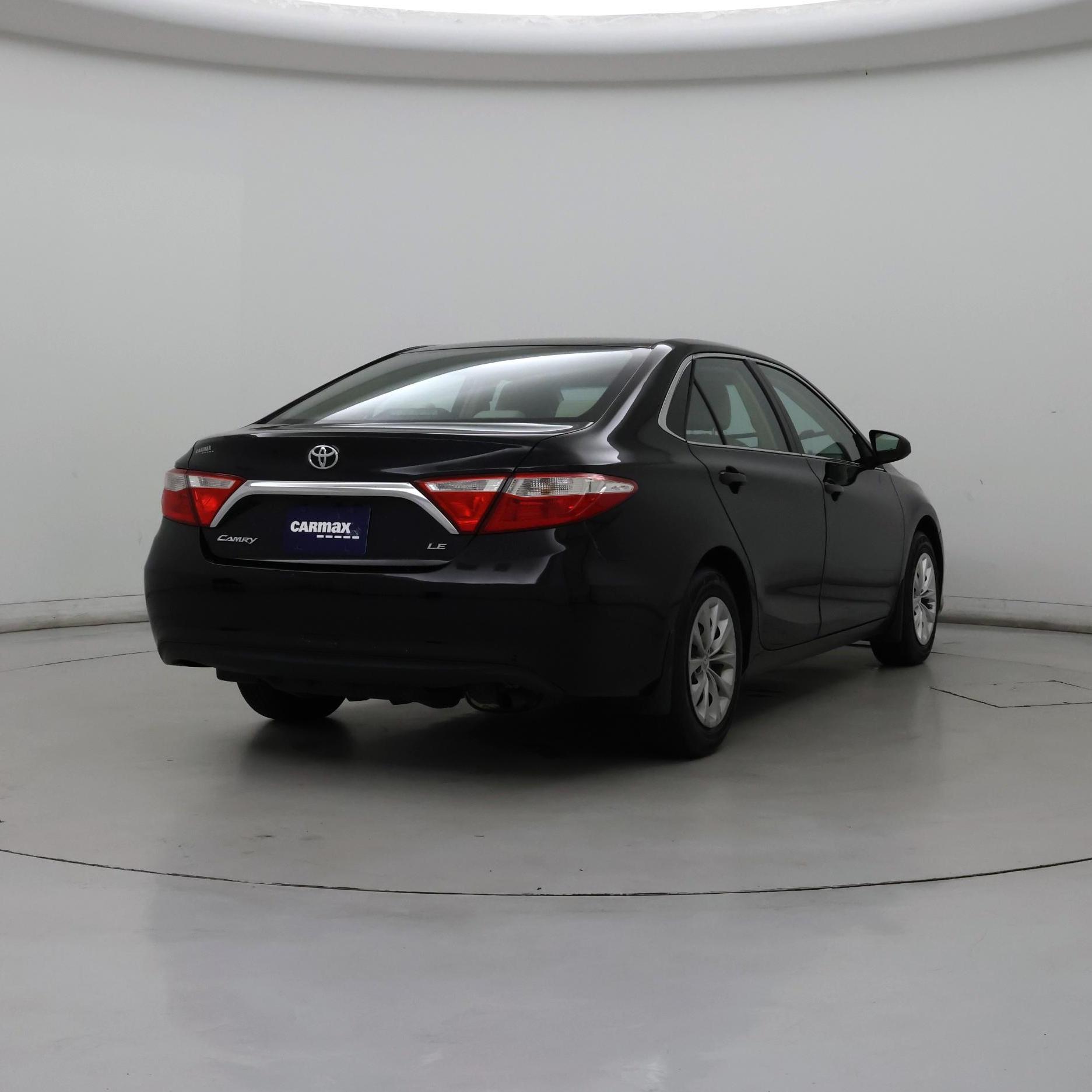 Thumbnail: 2017 Toyota Camry - 8