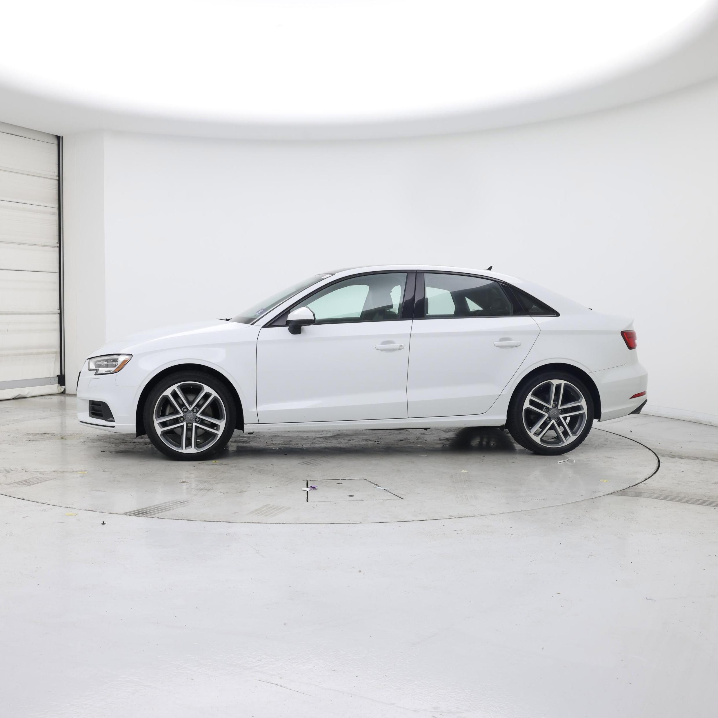 Thumbnail: 2020 Audi A3 - 3