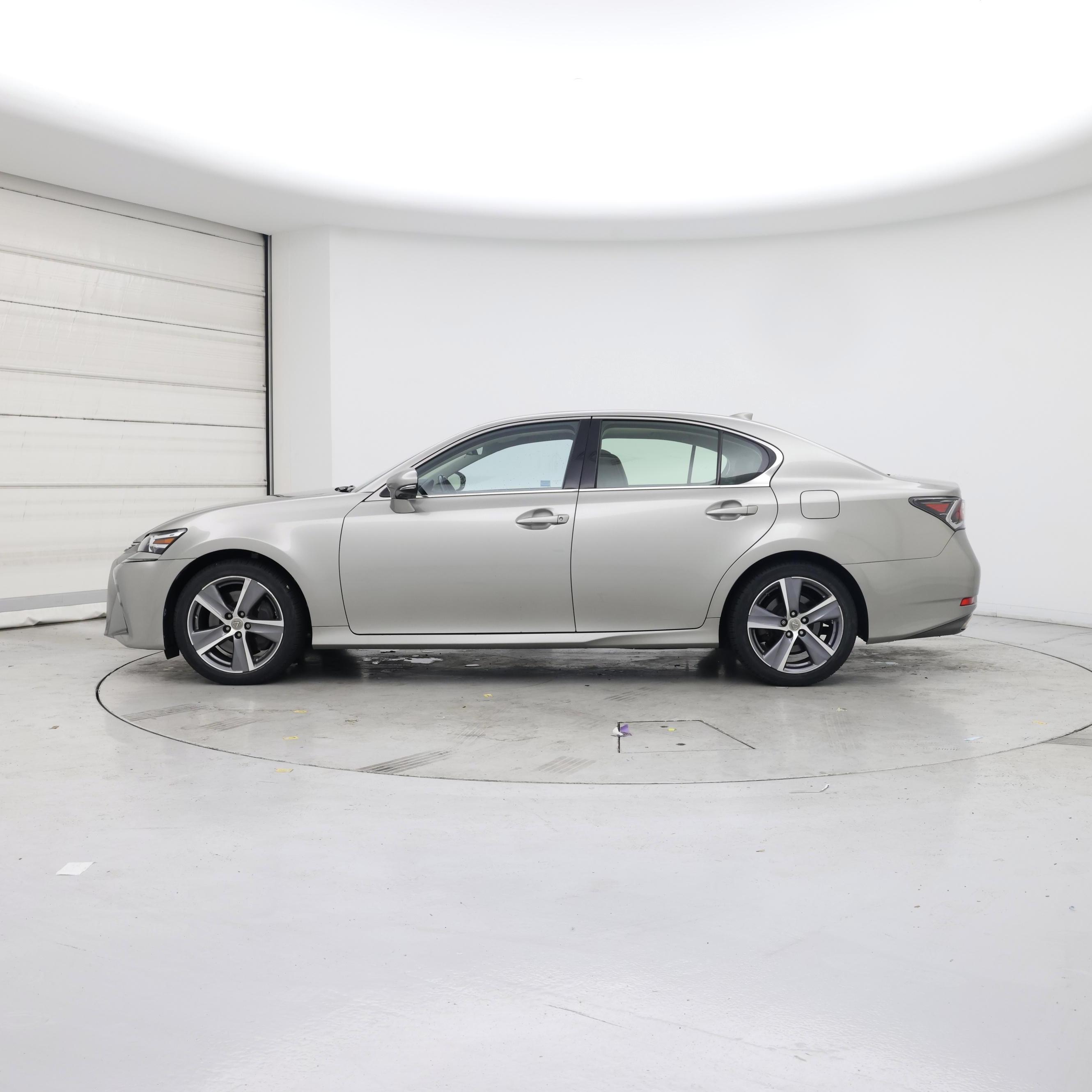 Thumbnail: 2016 Lexus GS - 3