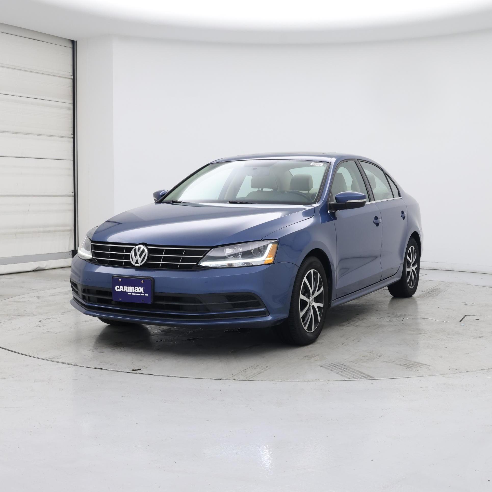 Thumbnail: 2018 Volkswagen Jetta - 4