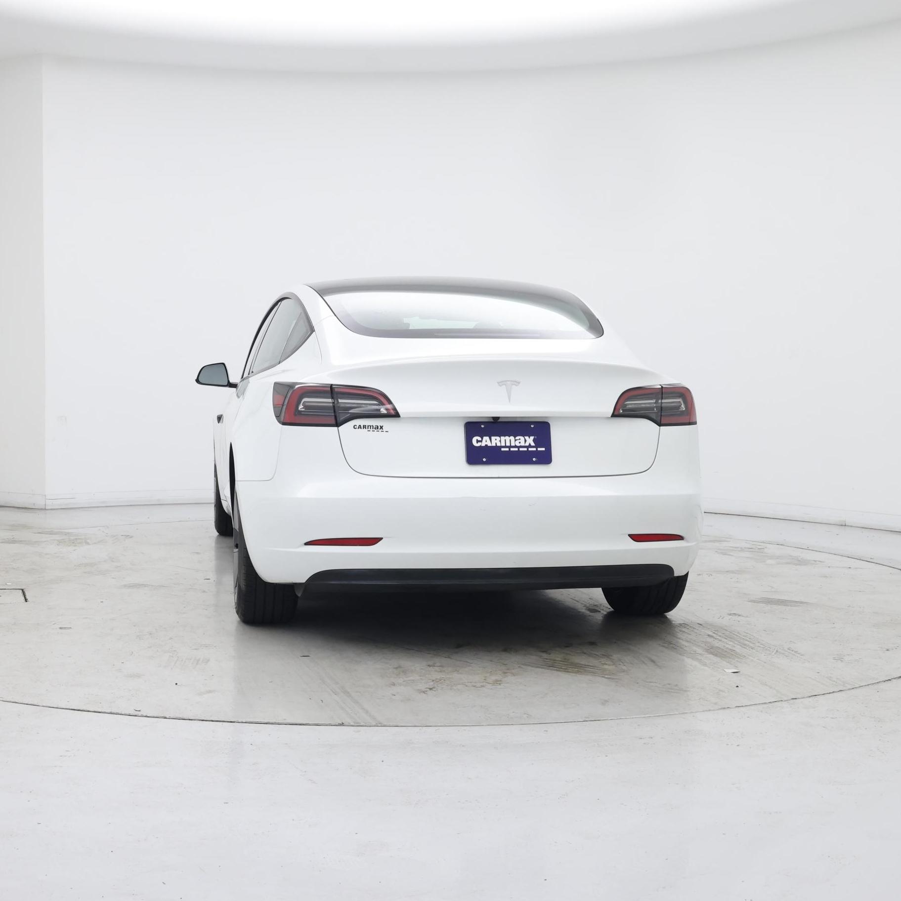 Thumbnail: 2023 Tesla Model 3 - 6