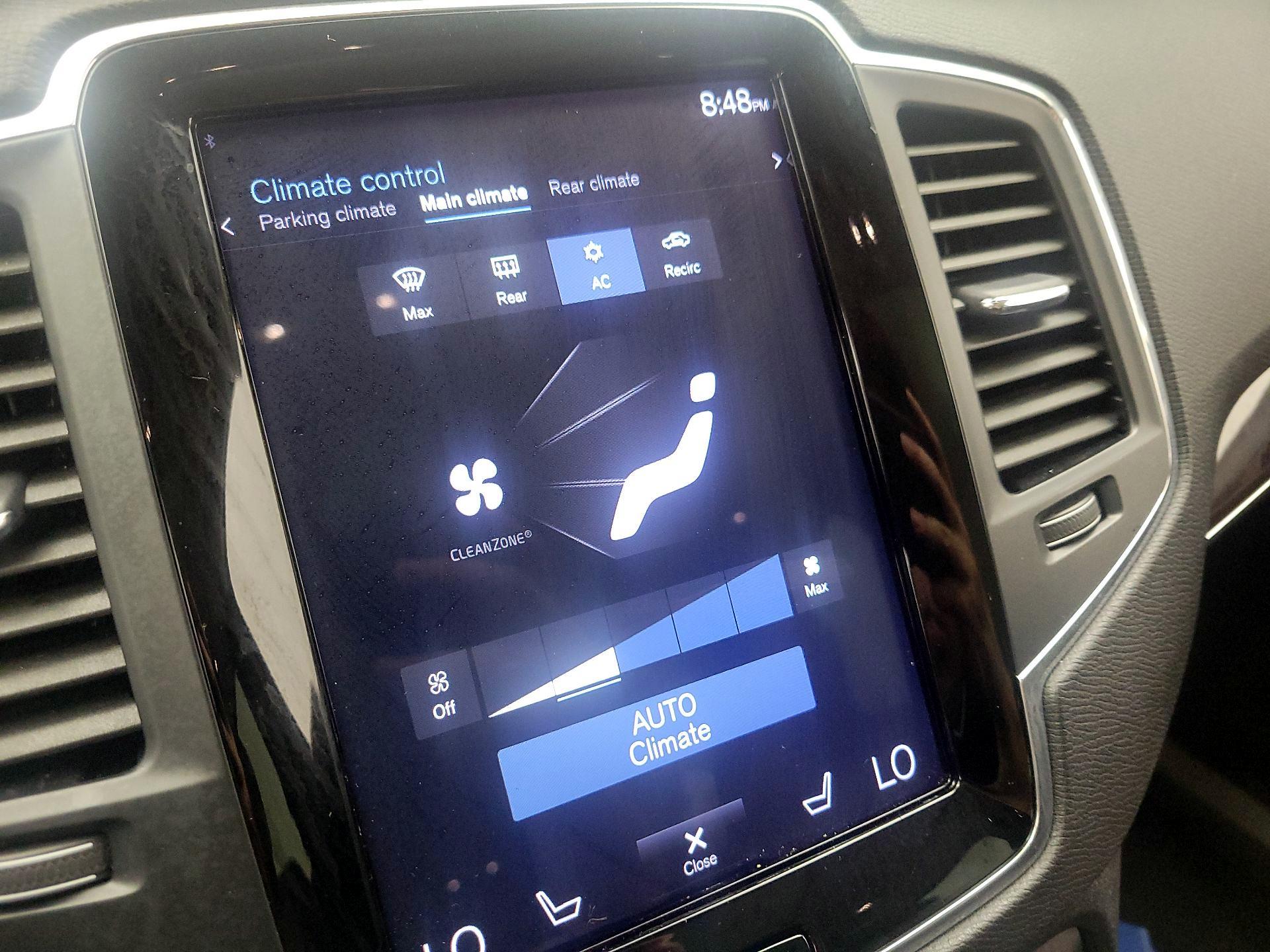 Thumbnail: 2019 Volvo XC90 - 16