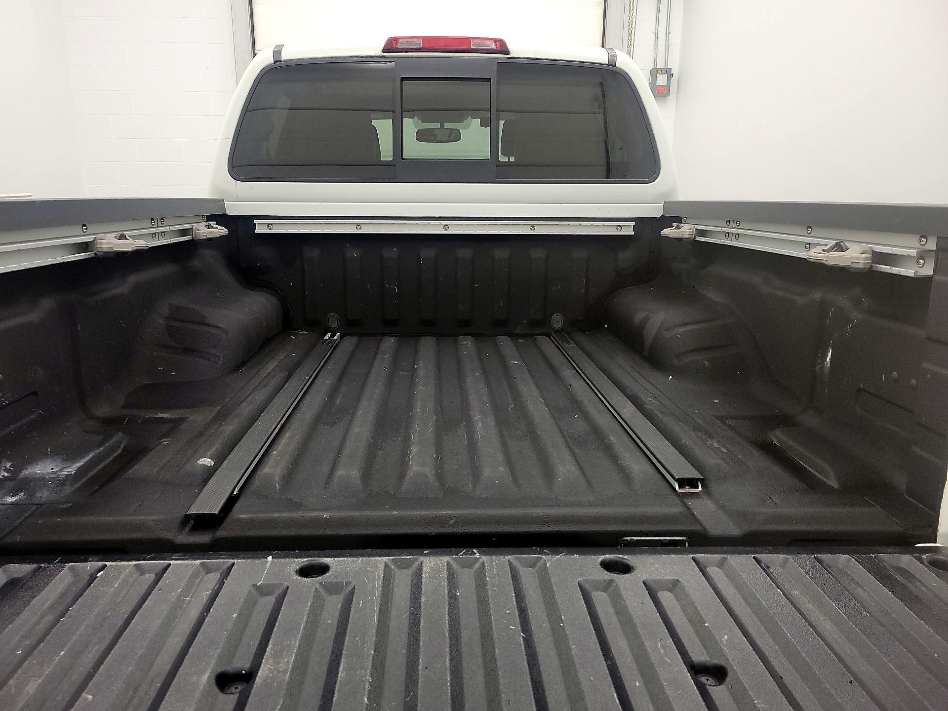Thumbnail: 2019 Nissan Frontier - 20