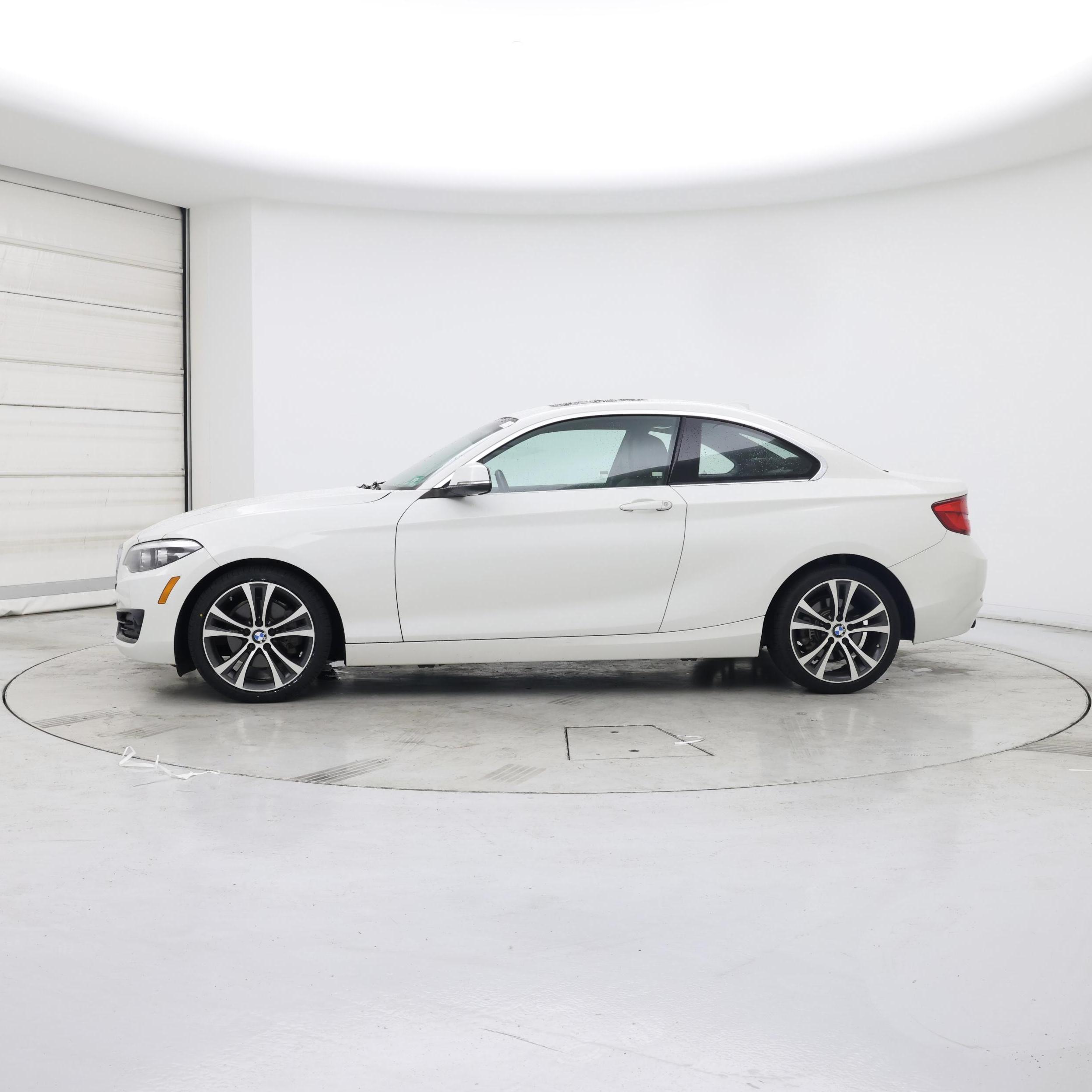 Thumbnail: 2018 BMW 2 Series - 3