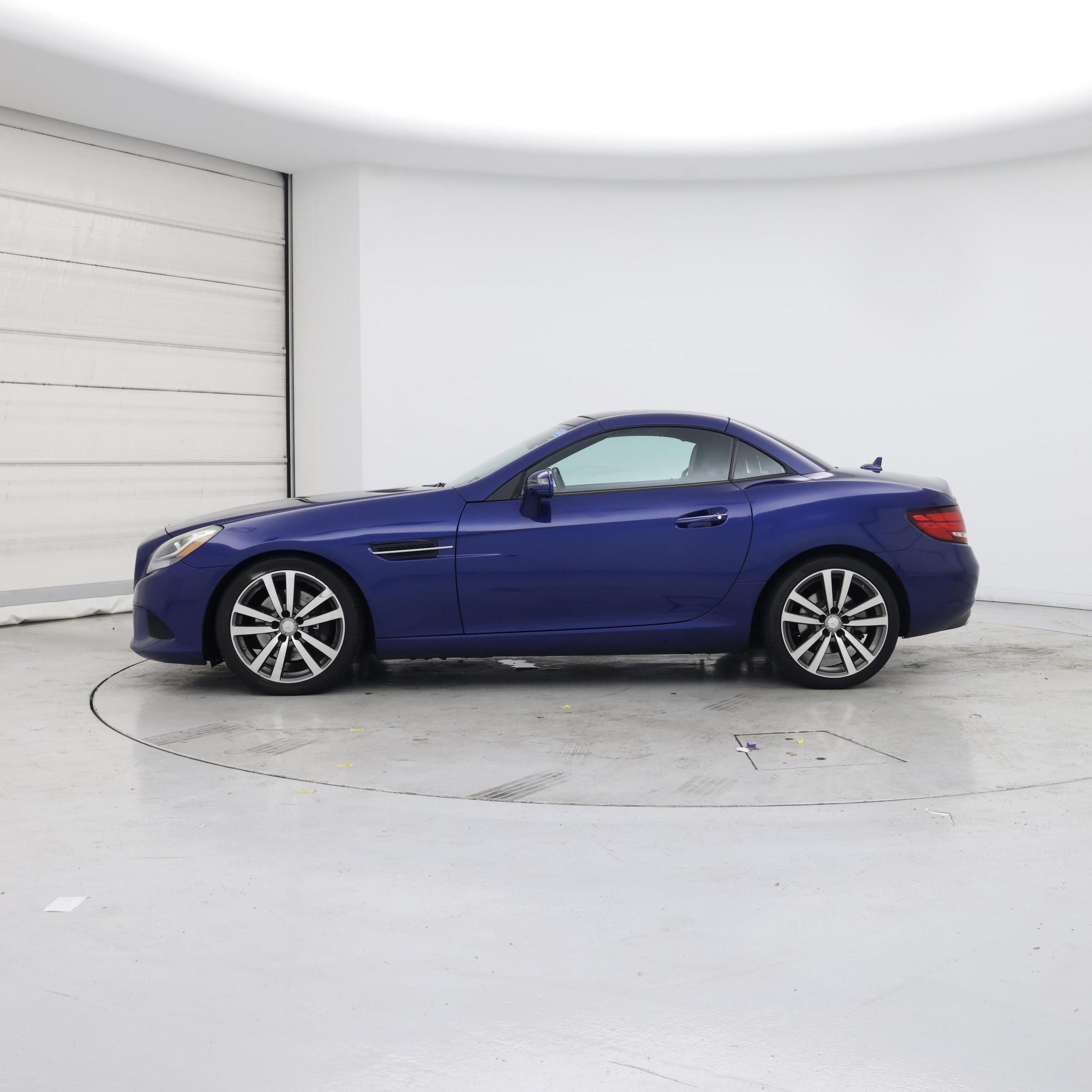 Thumbnail: 2017 Mercedes-Benz SLC - 3