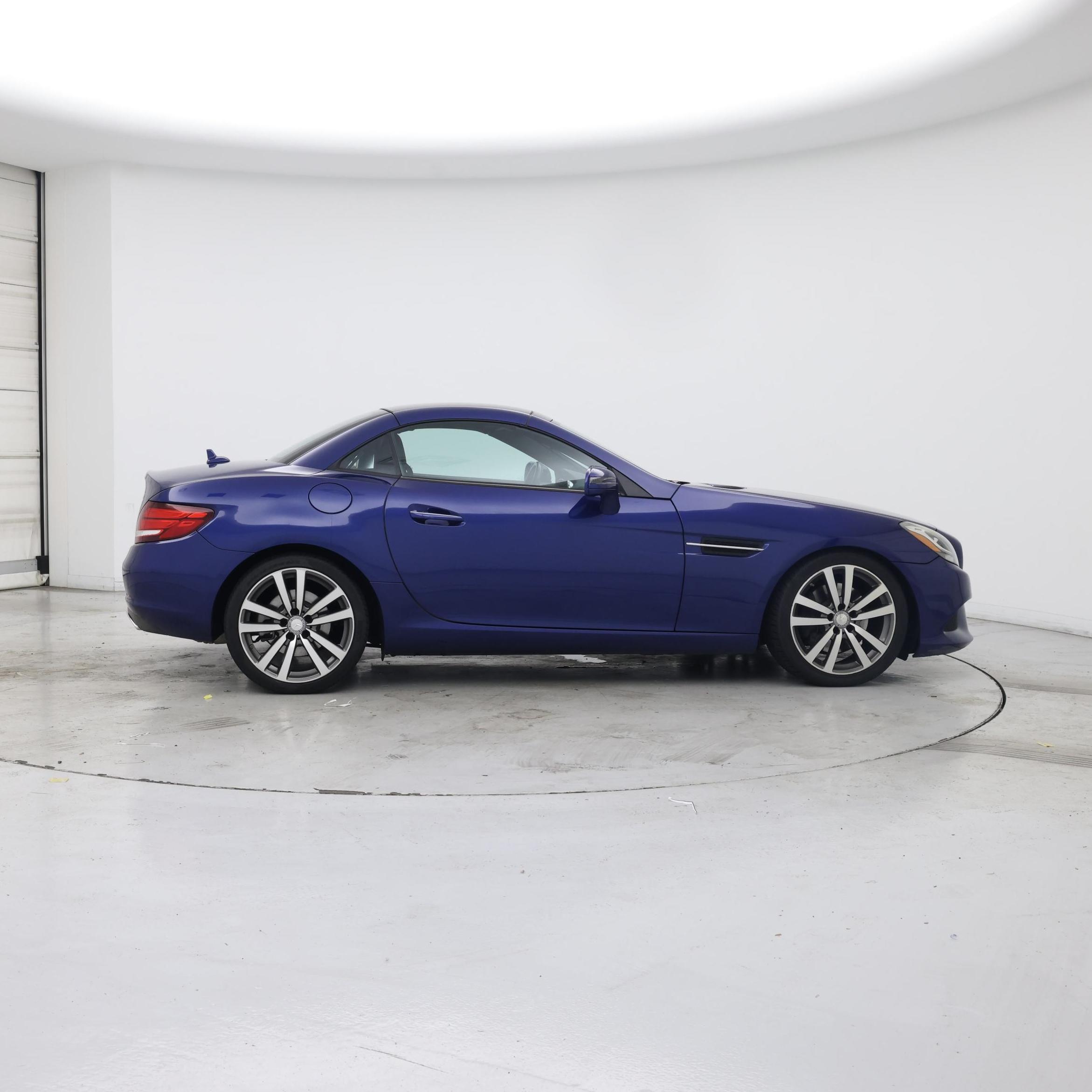 Thumbnail: 2017 Mercedes-Benz SLC - 7