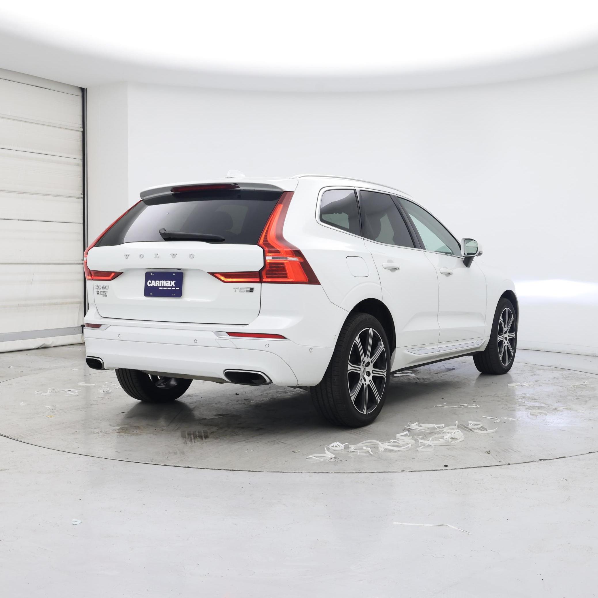 Thumbnail: 2019 Volvo XC60 - 8