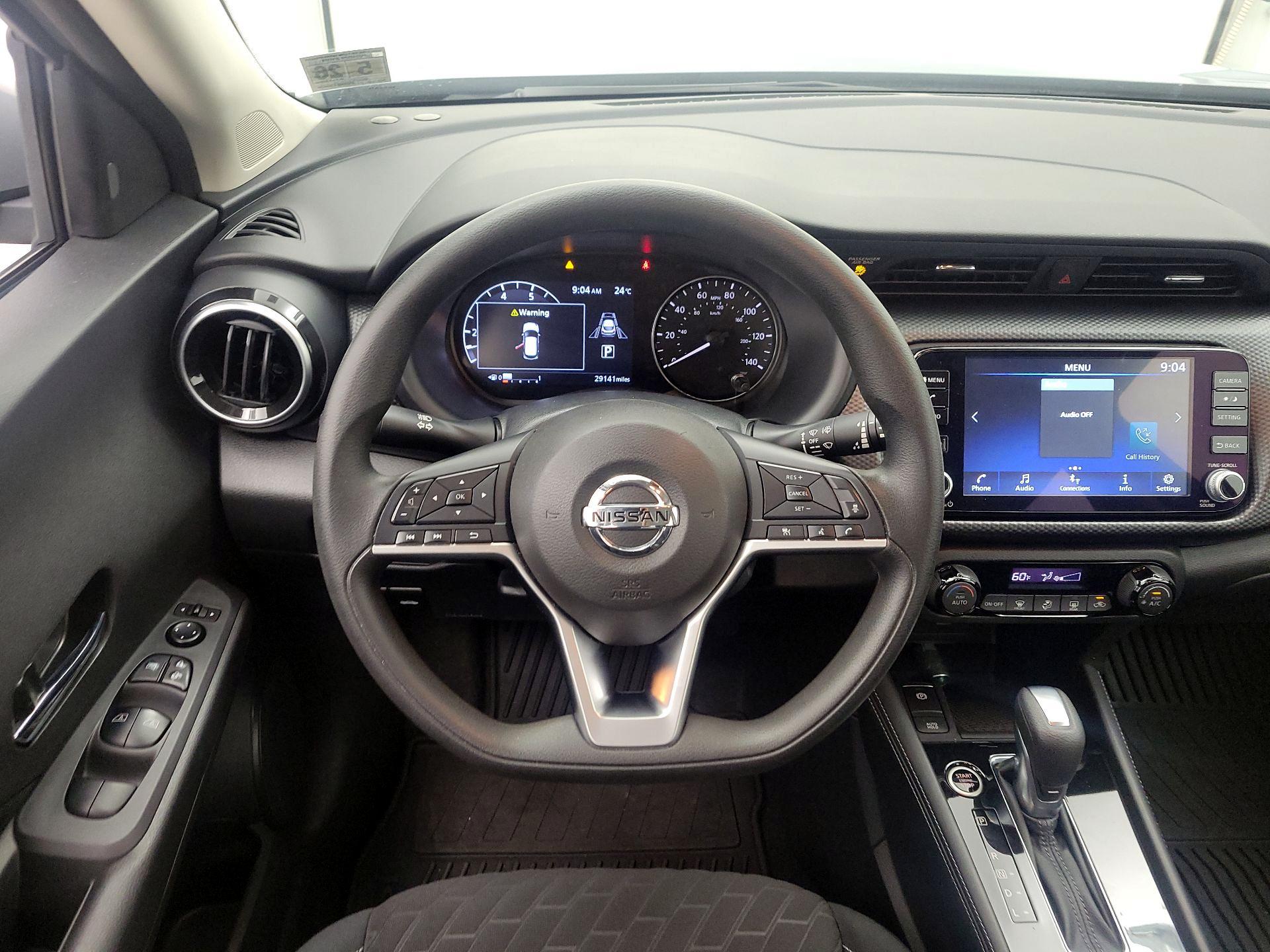 Thumbnail: 2021 Nissan Kicks - 10