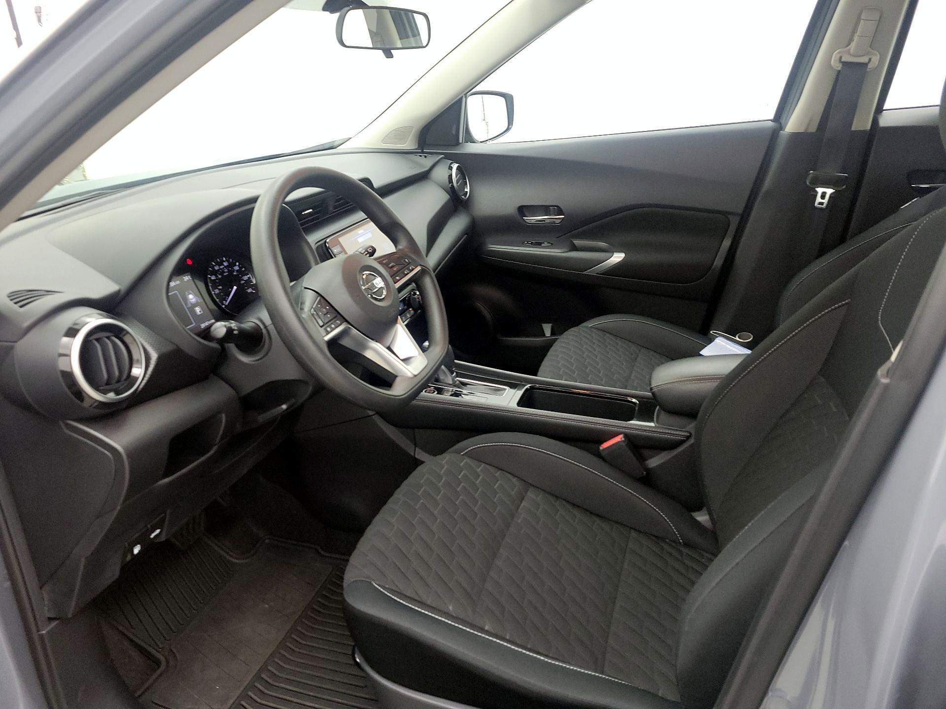 Thumbnail: 2021 Nissan Kicks - 11