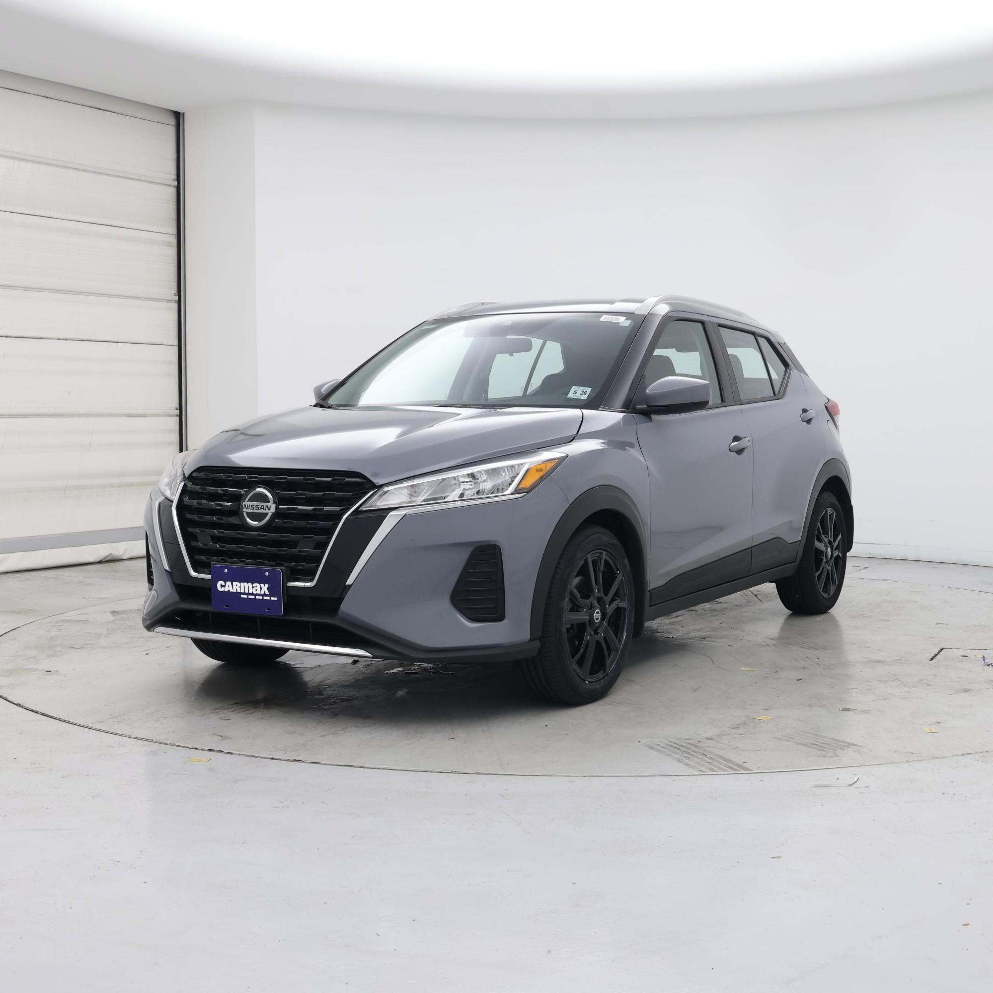 Thumbnail: 2021 Nissan Kicks - 4