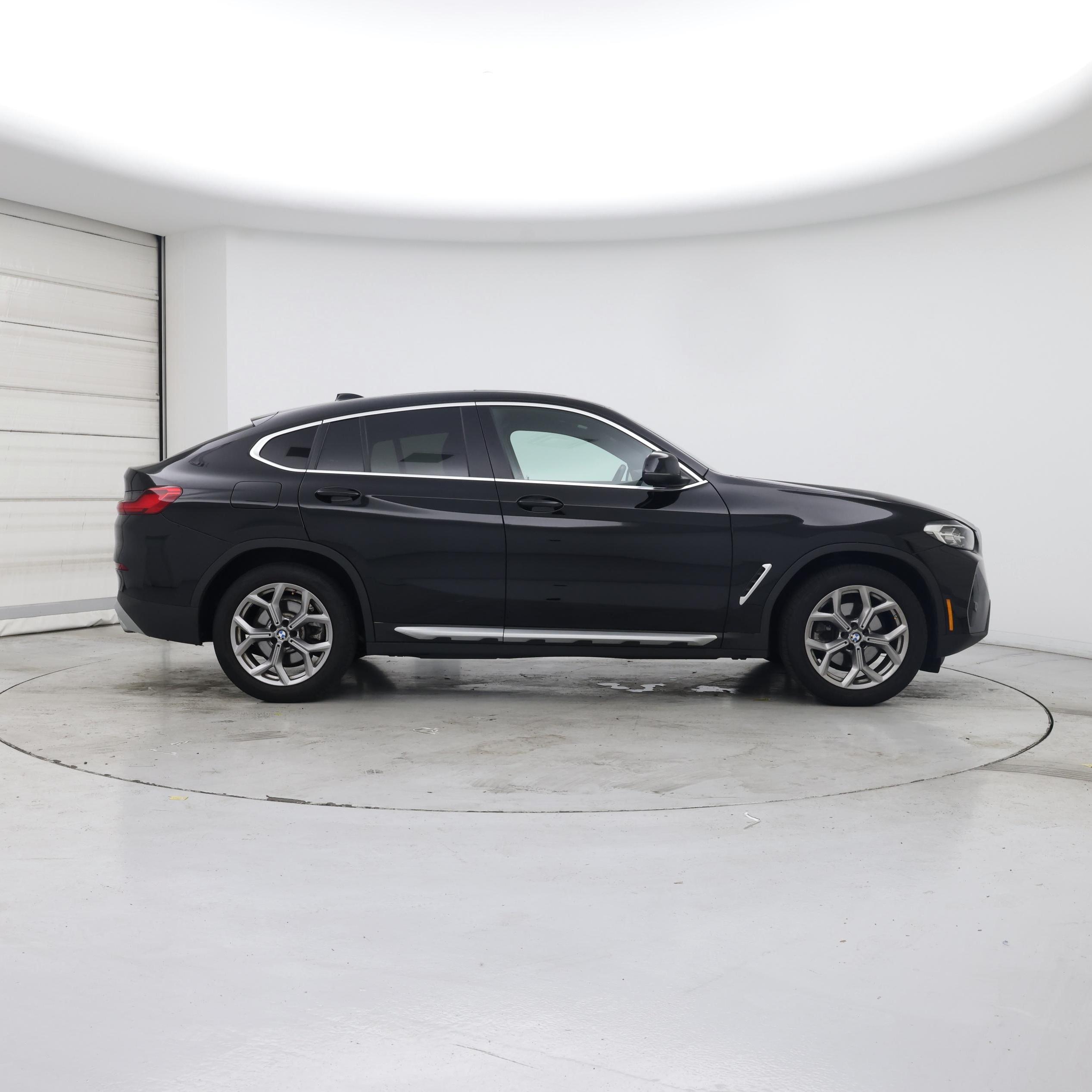 Thumbnail: 2022 BMW X4 - 7