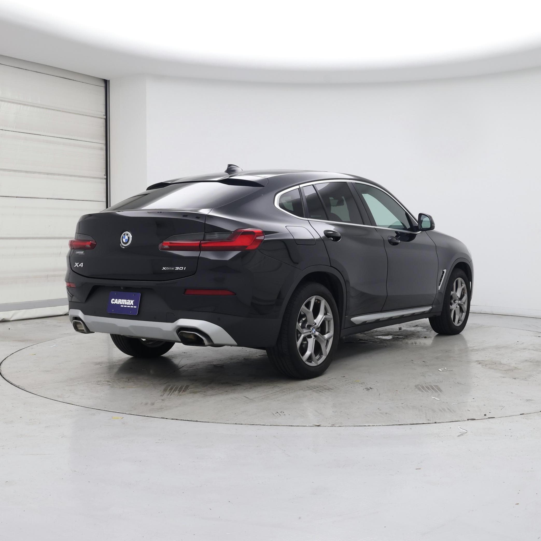 Thumbnail: 2022 BMW X4 - 8