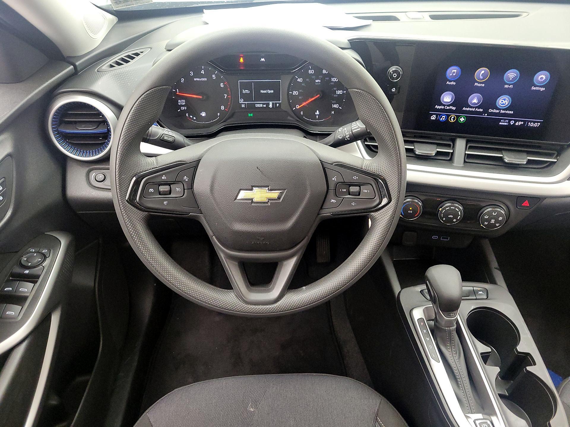 Thumbnail: 2024 Chevrolet Trax - 10