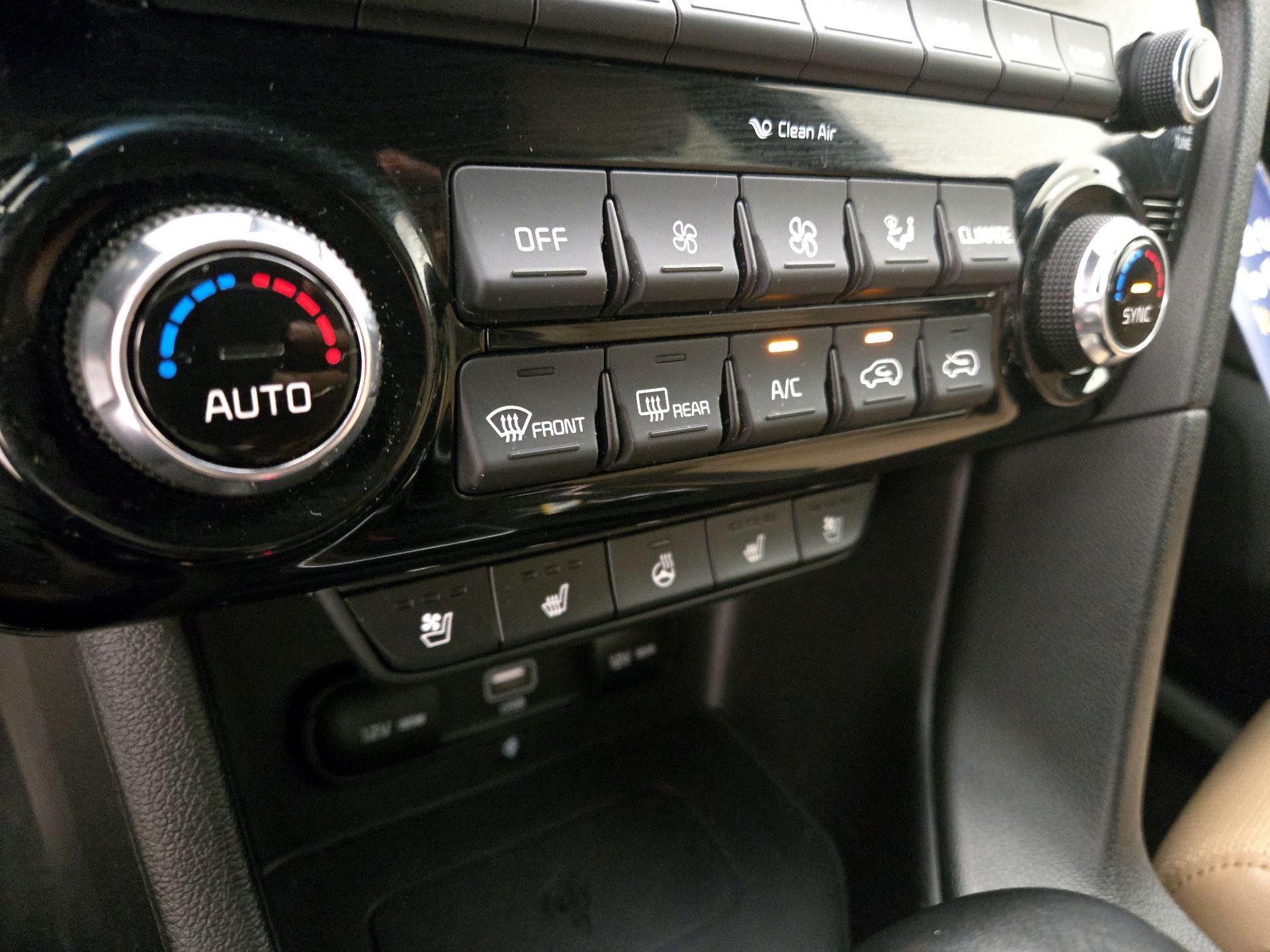 Thumbnail: 2020 Kia Sportage - 16