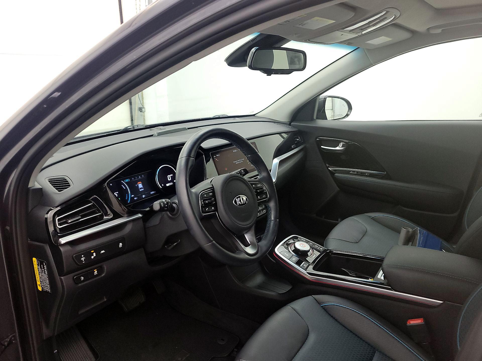 Thumbnail: 2020 Kia Niro - 11