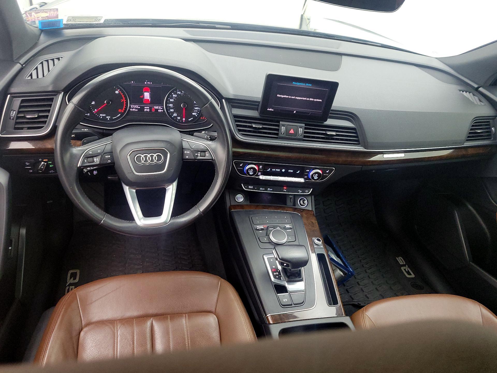 Thumbnail: 2020 Audi Q5 - 9