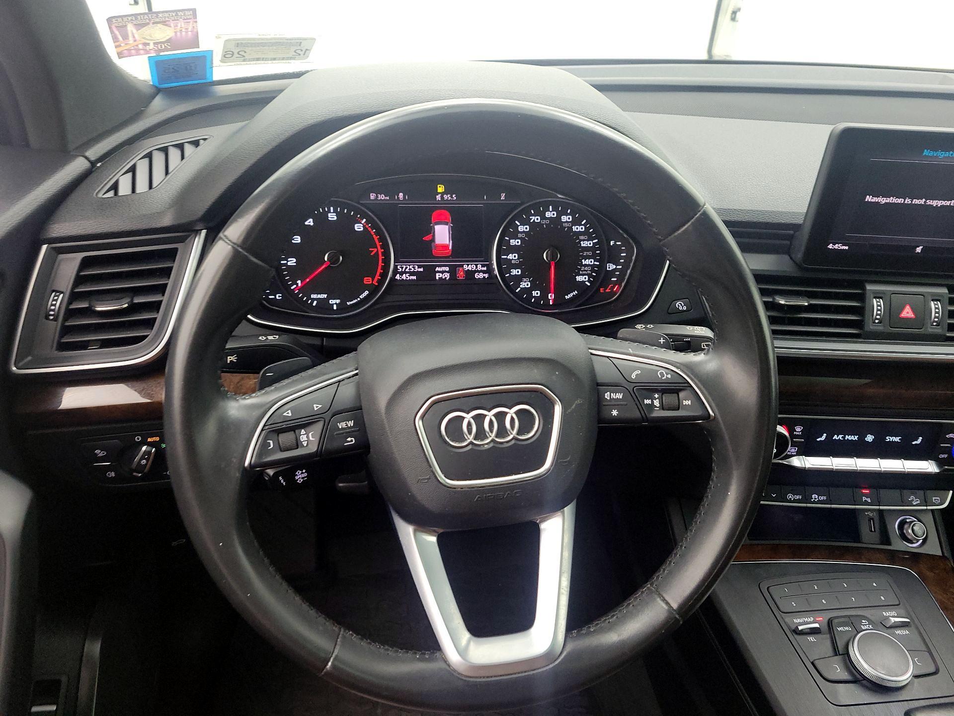 Thumbnail: 2020 Audi Q5 - 10