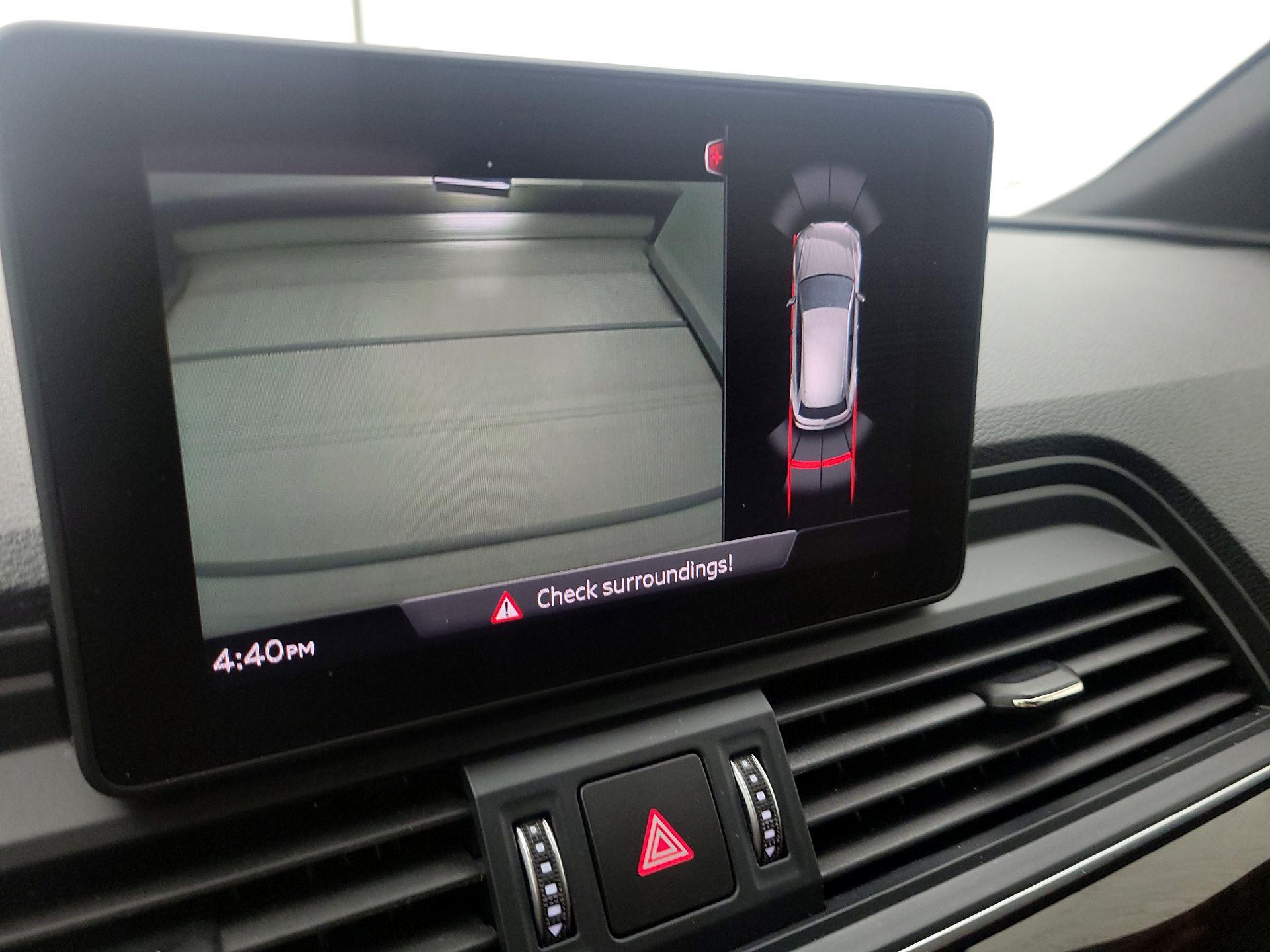 Thumbnail: 2020 Audi Q5 - 14