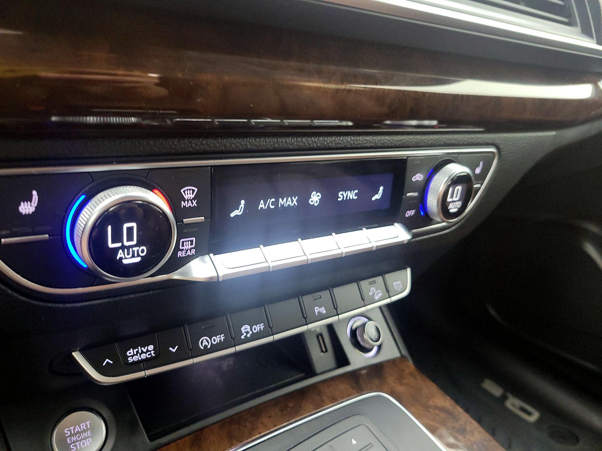 Thumbnail: 2020 Audi Q5 - 16