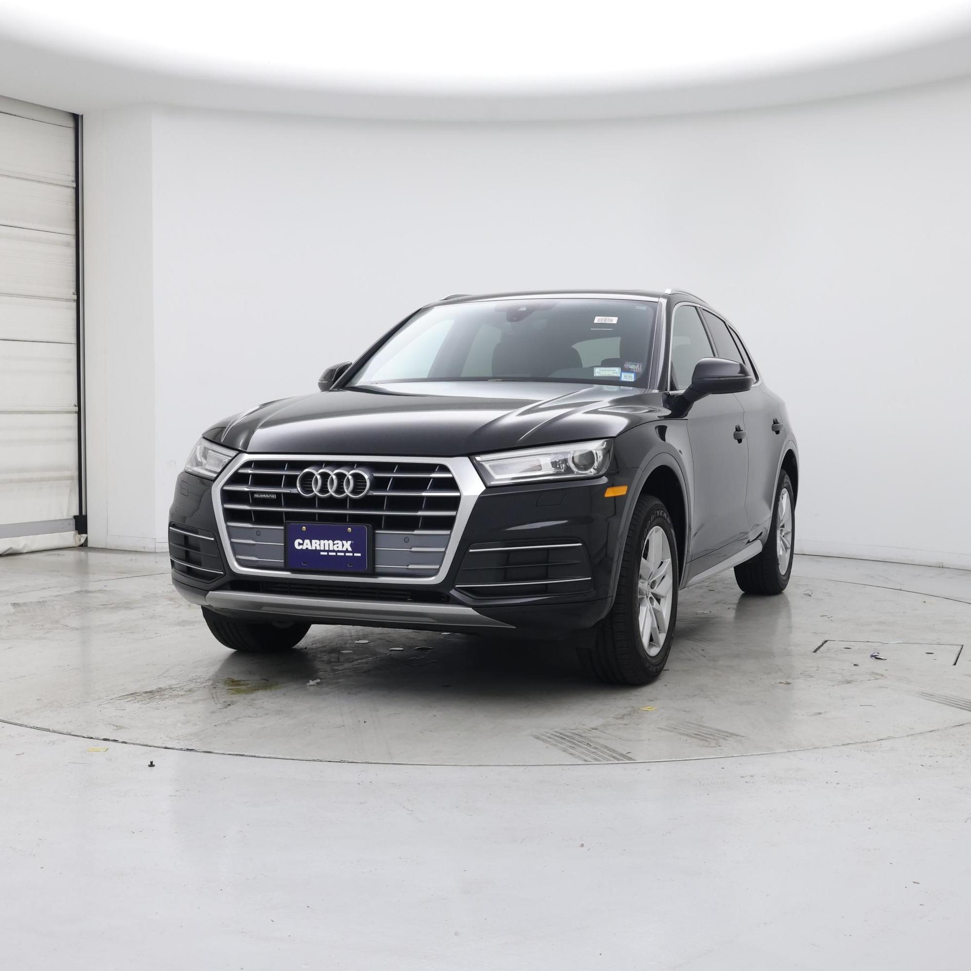 Thumbnail: 2020 Audi Q5 - 4