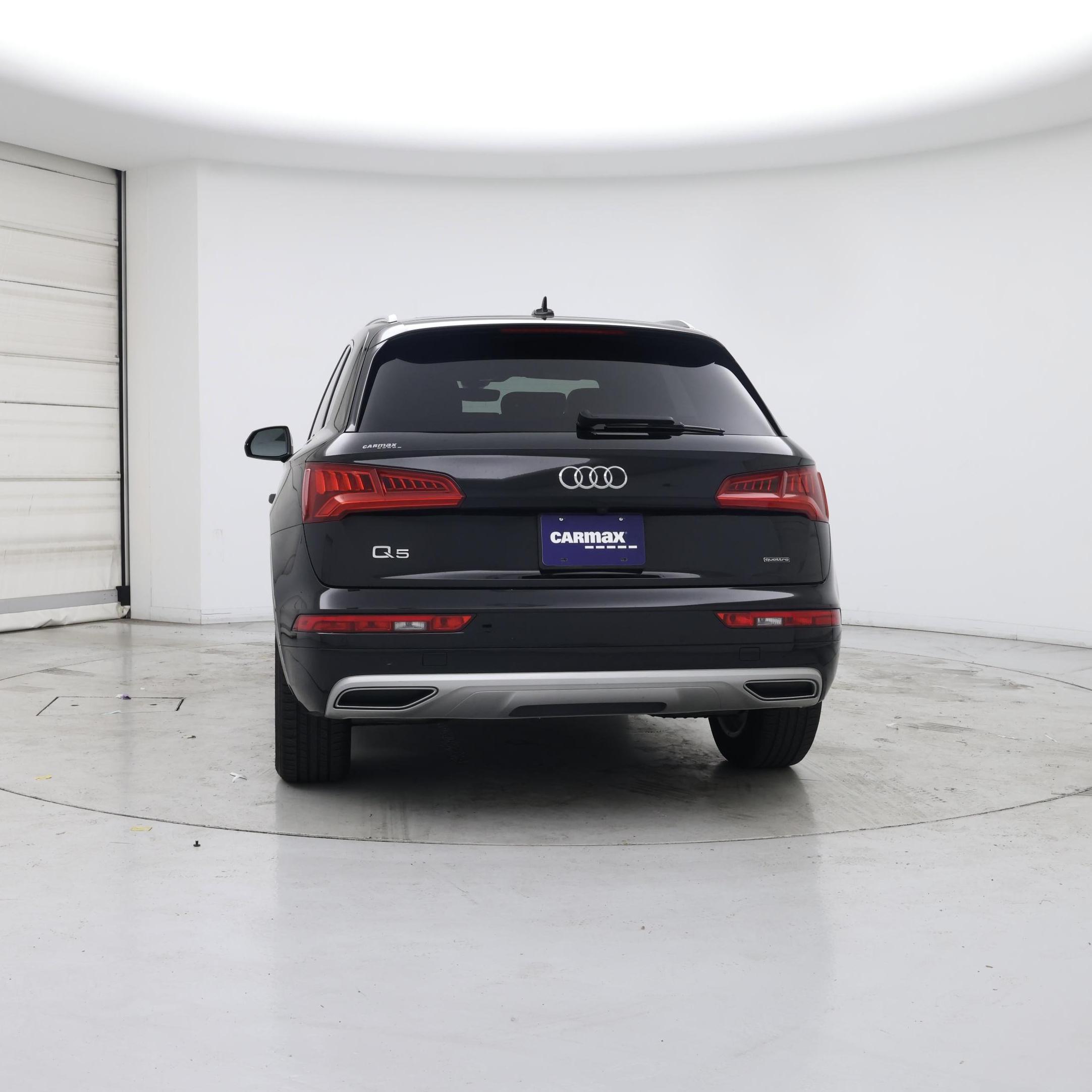 Thumbnail: 2020 Audi Q5 - 6
