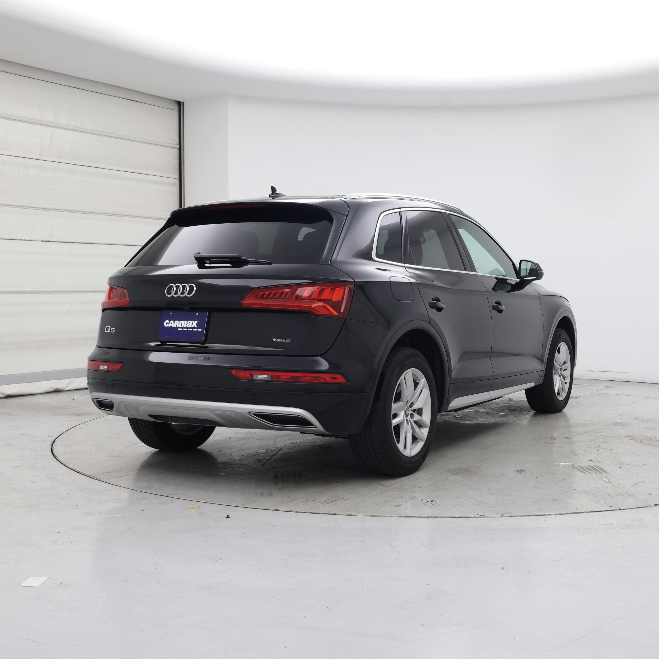 Thumbnail: 2020 Audi Q5 - 8