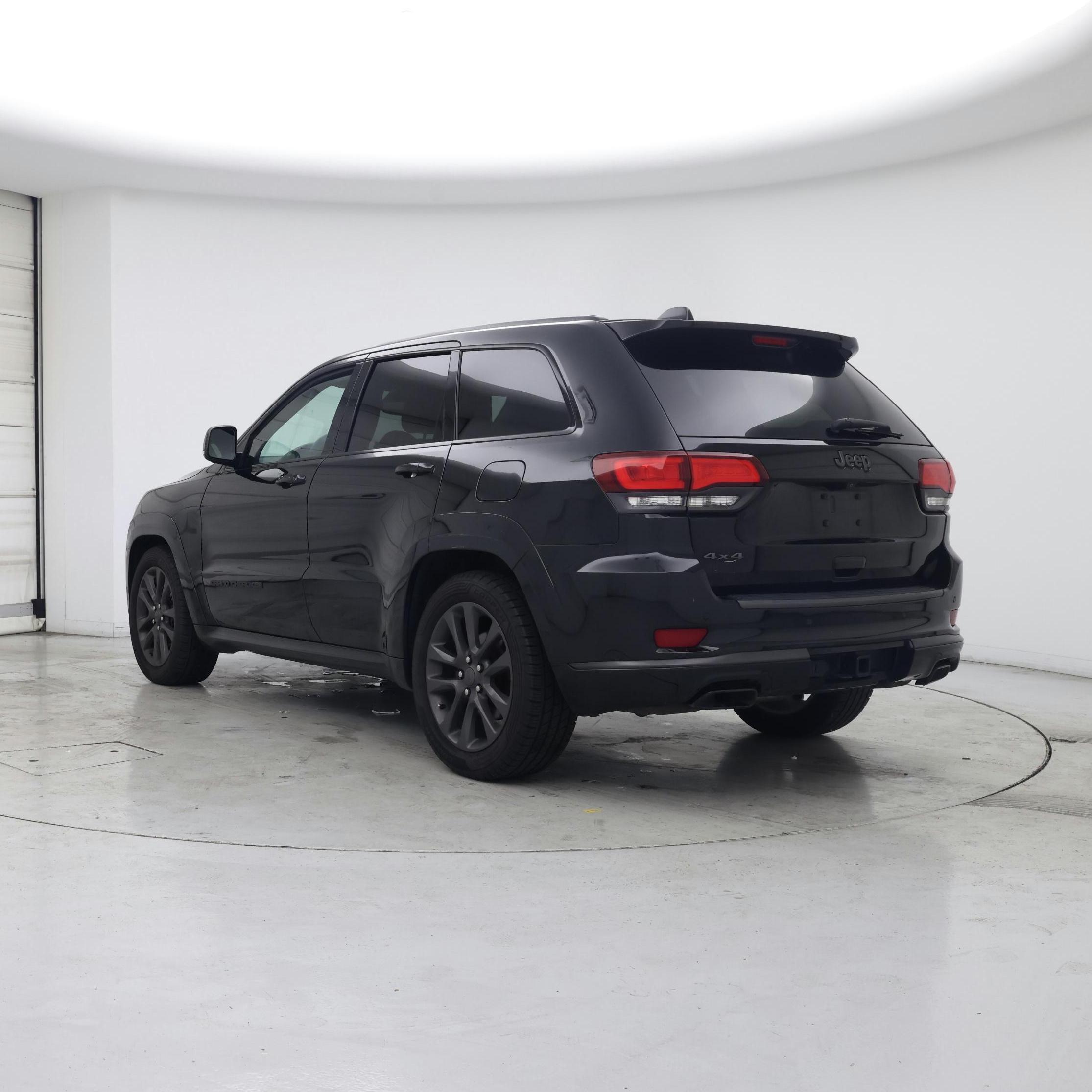 Thumbnail: 2018 Jeep Grand Cherokee - 2