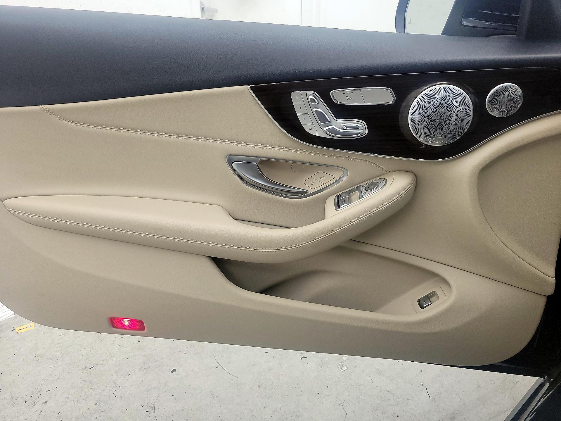 Thumbnail: 2019 Mercedes-Benz C-Class - 12