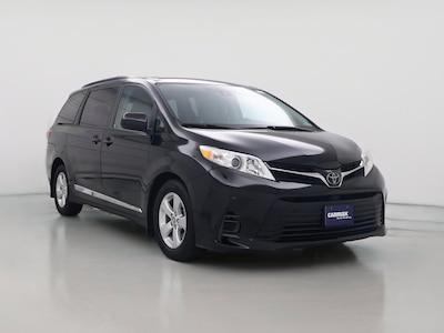Black 2018 Toyota Sienna LE