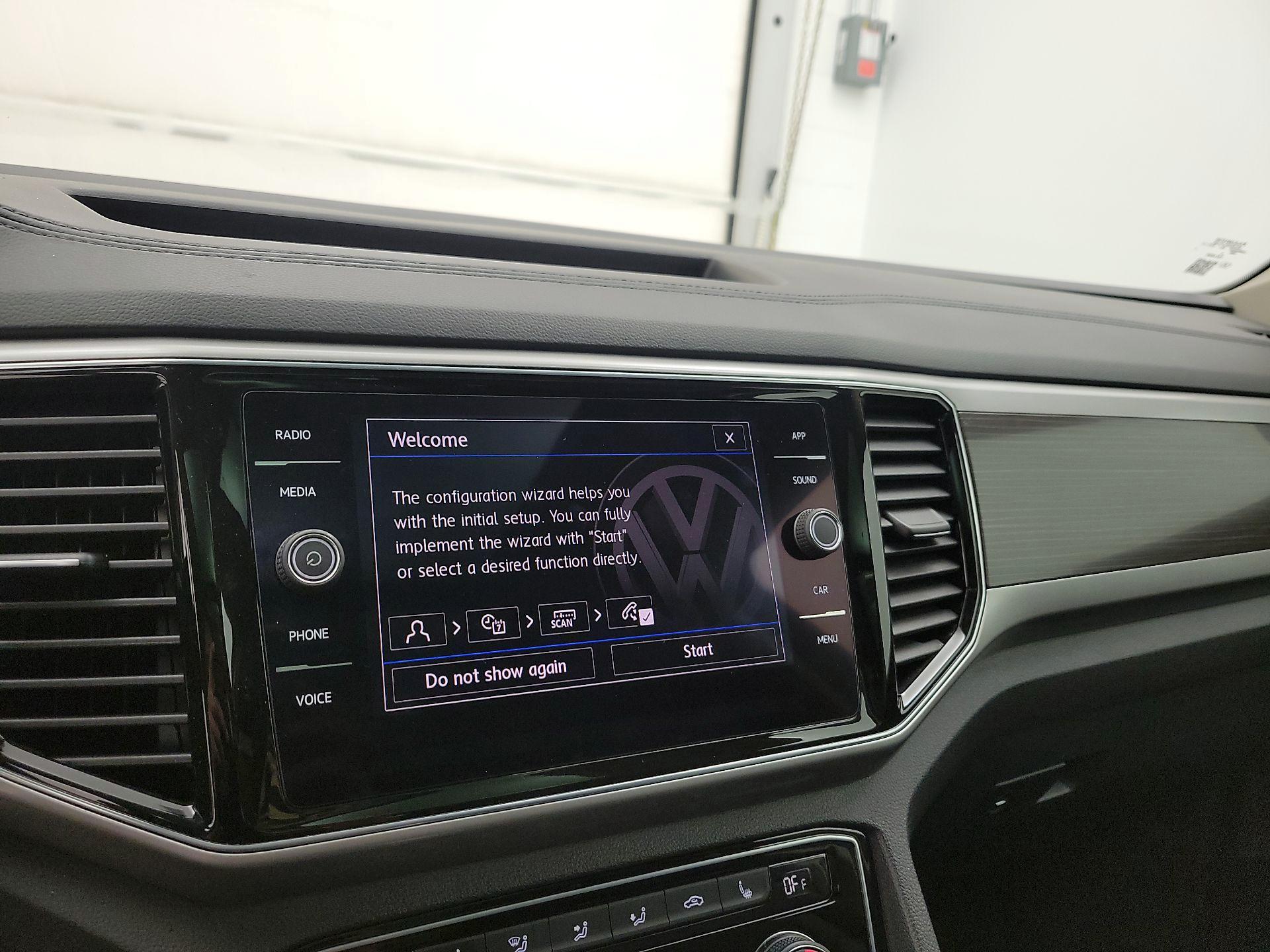 Thumbnail: 2018 Volkswagen Atlas - 15