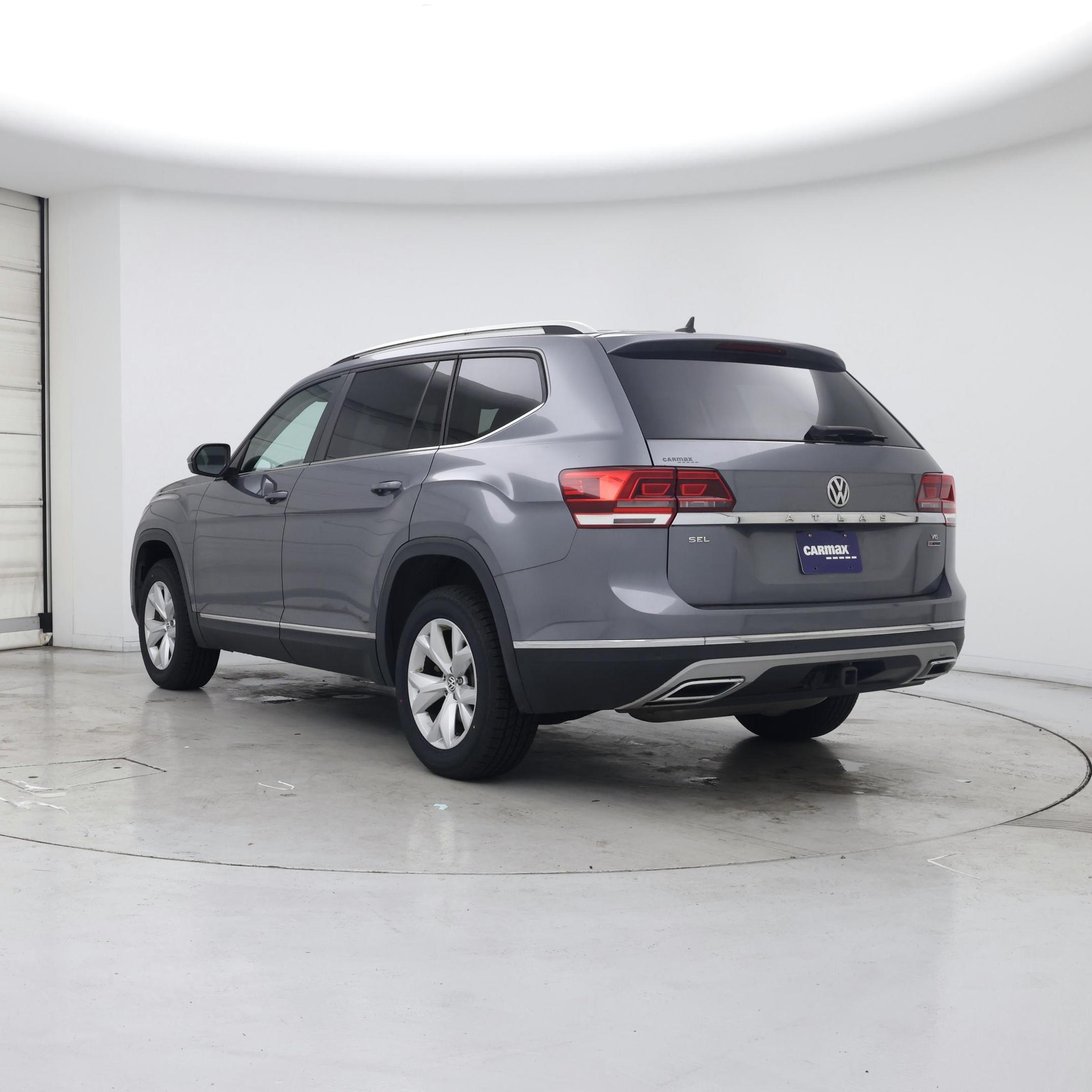 Thumbnail: 2018 Volkswagen Atlas - 2