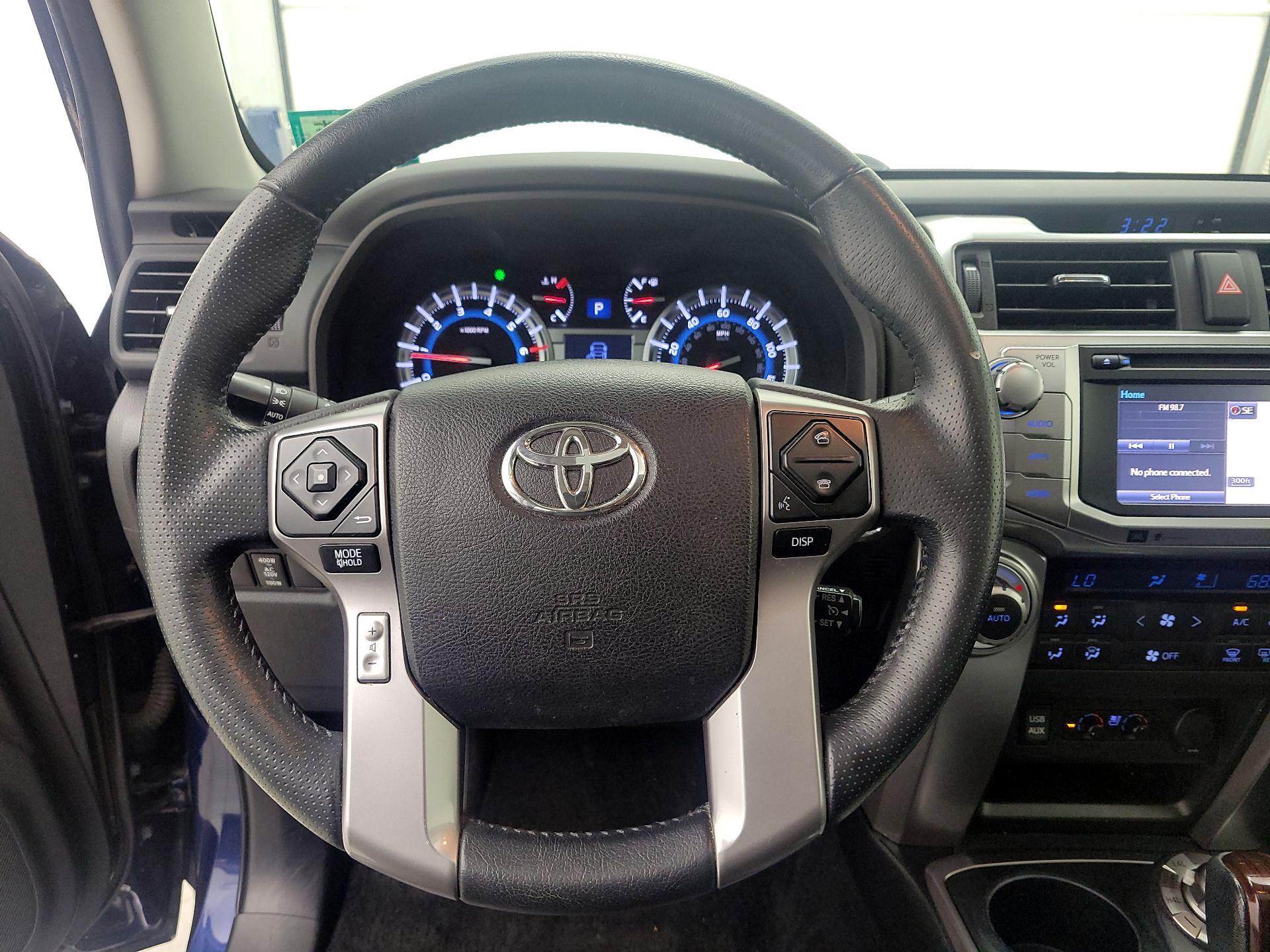 Thumbnail: 2016 Toyota 4Runner - 10