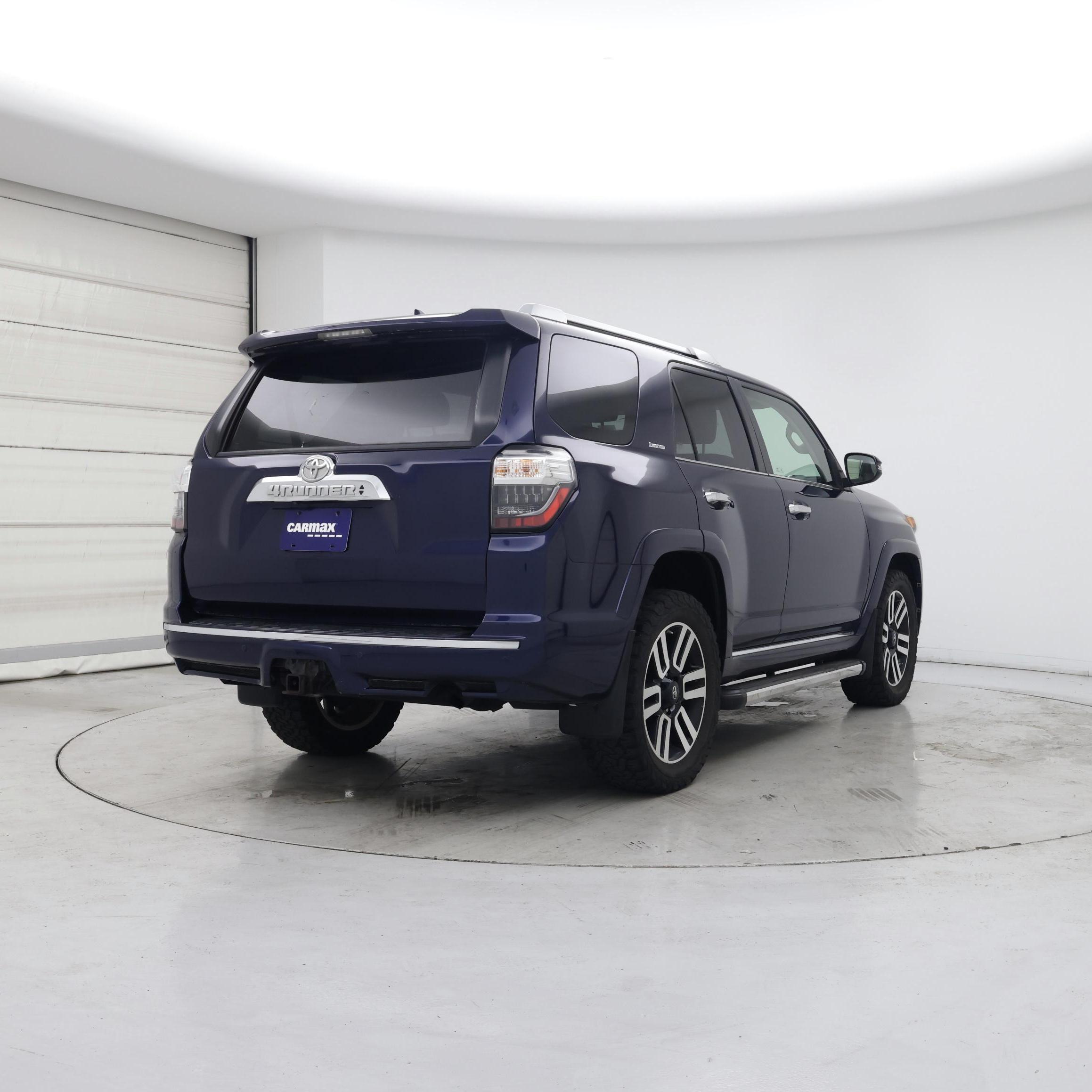 Thumbnail: 2016 Toyota 4Runner - 8