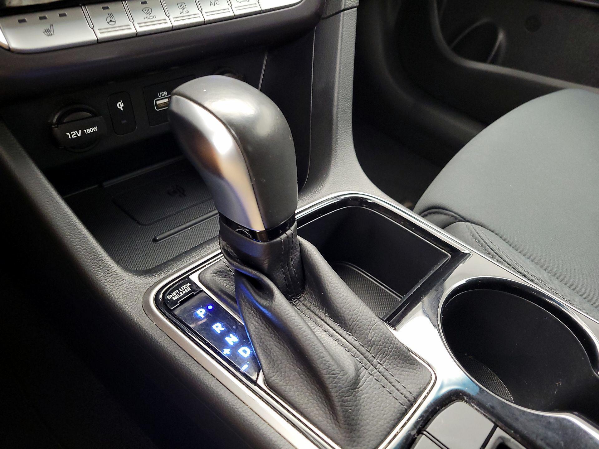 Thumbnail: 2019 Hyundai Sonata - 17