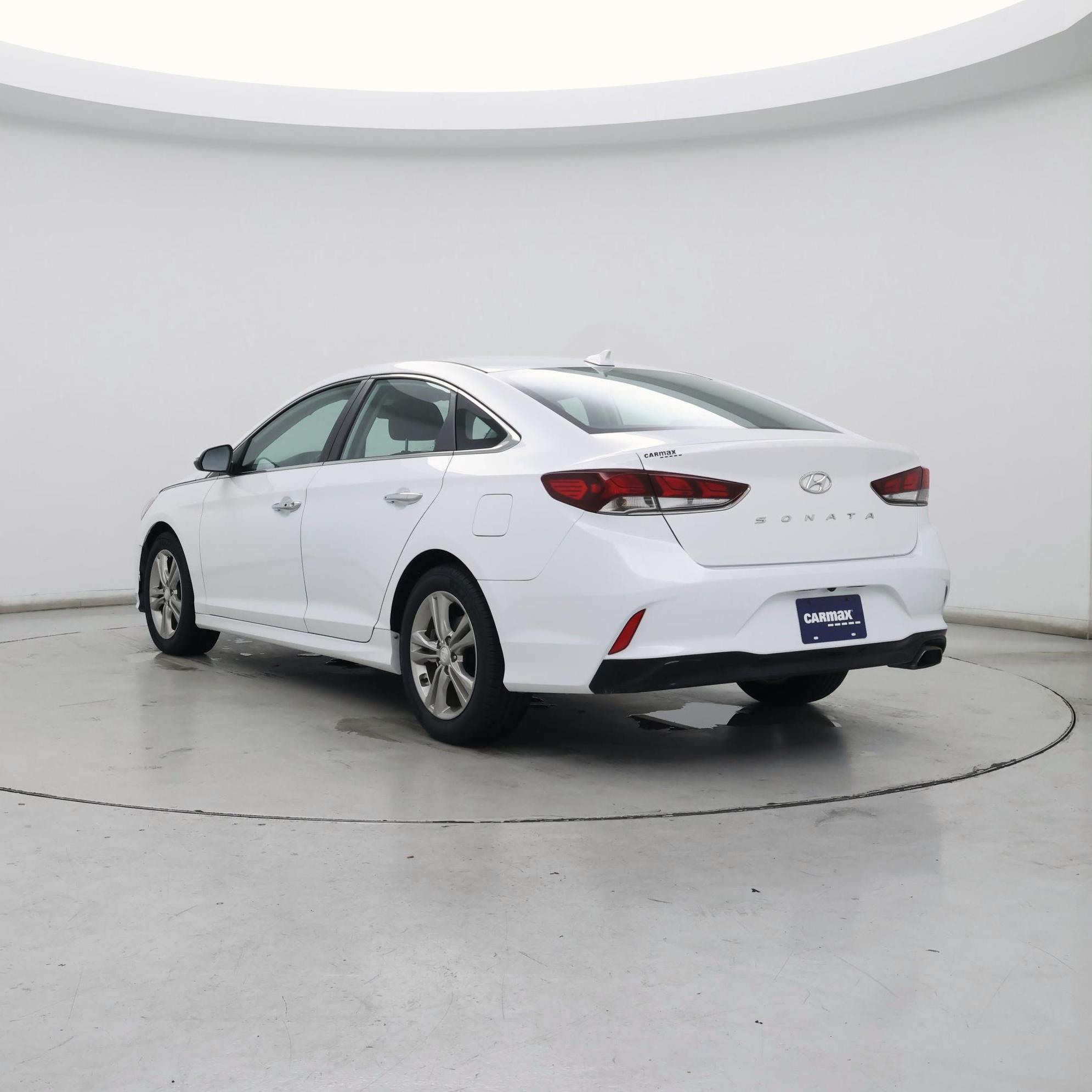 Thumbnail: 2019 Hyundai Sonata - 2