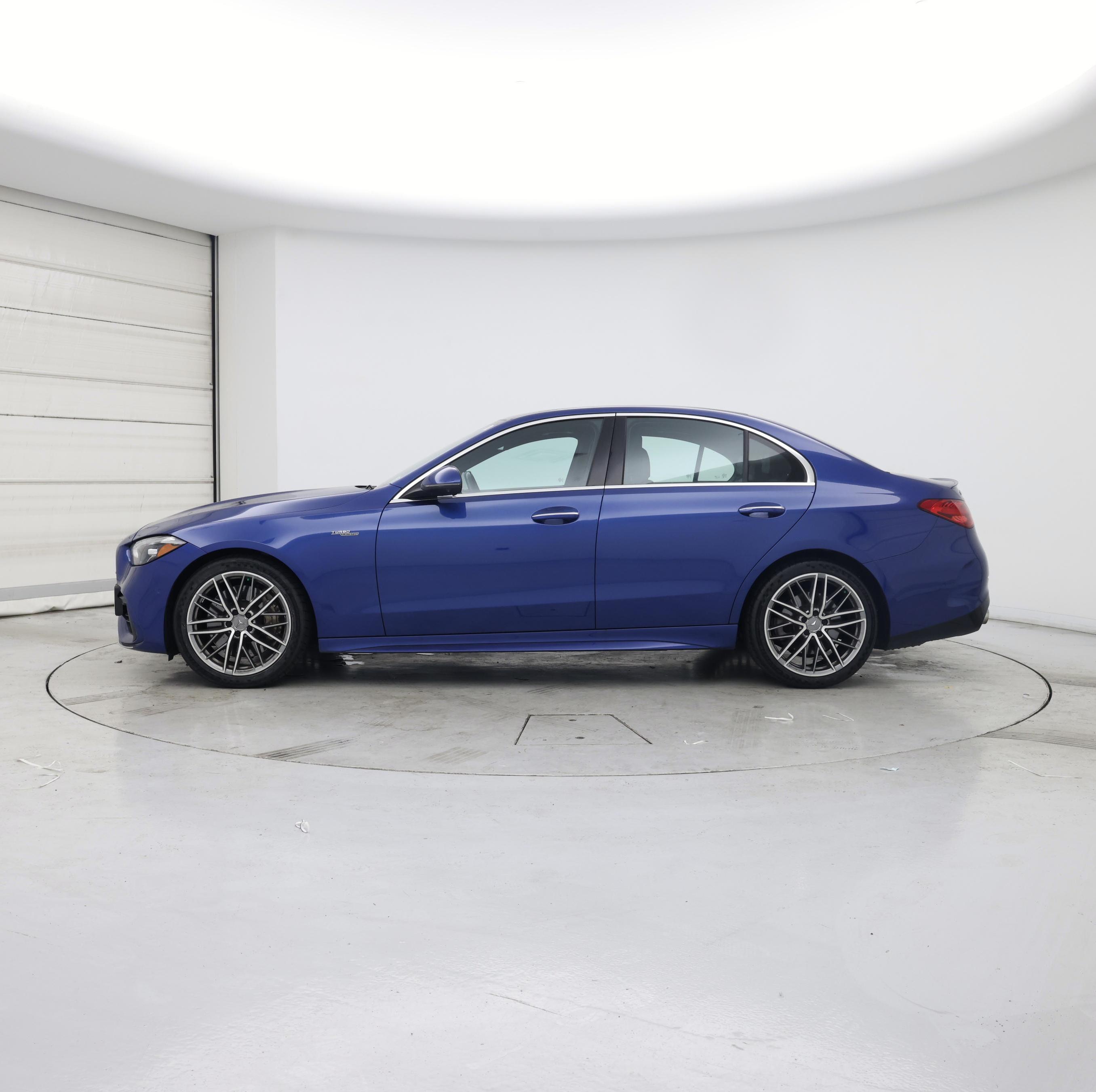 Thumbnail: 2023 Mercedes-Benz C-Class - 3