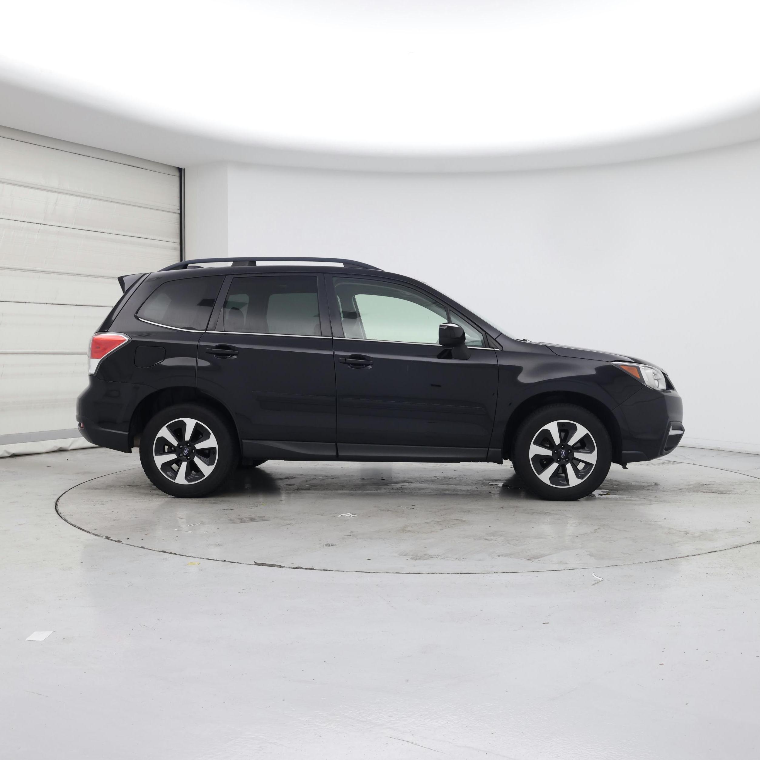 Thumbnail: 2018 Subaru Forester - 7