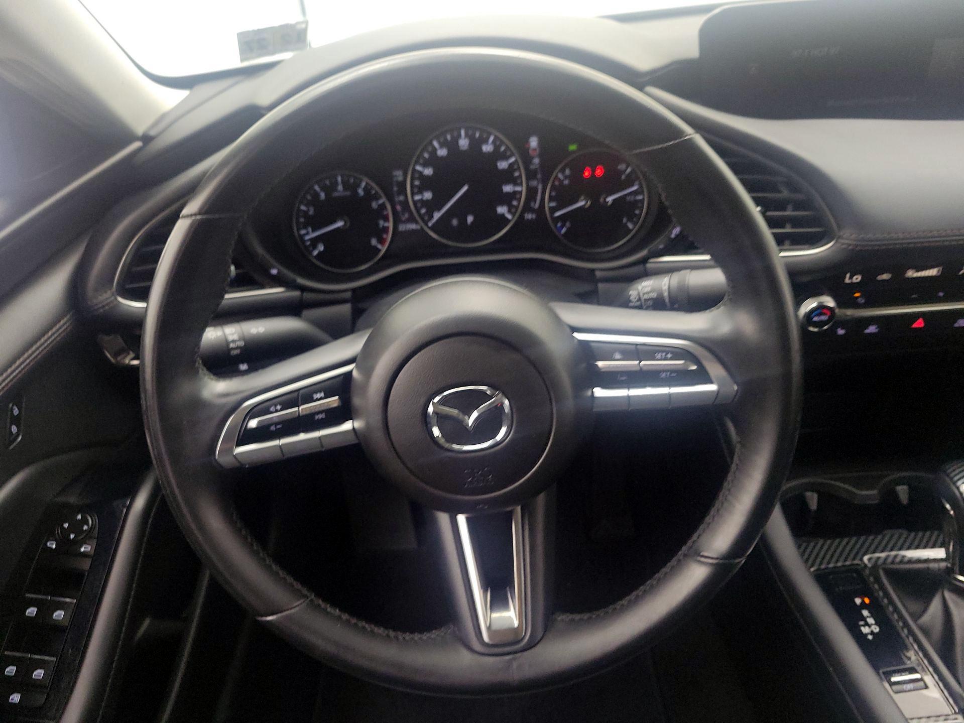 Thumbnail: 2022 Mazda Mazda3 - 10