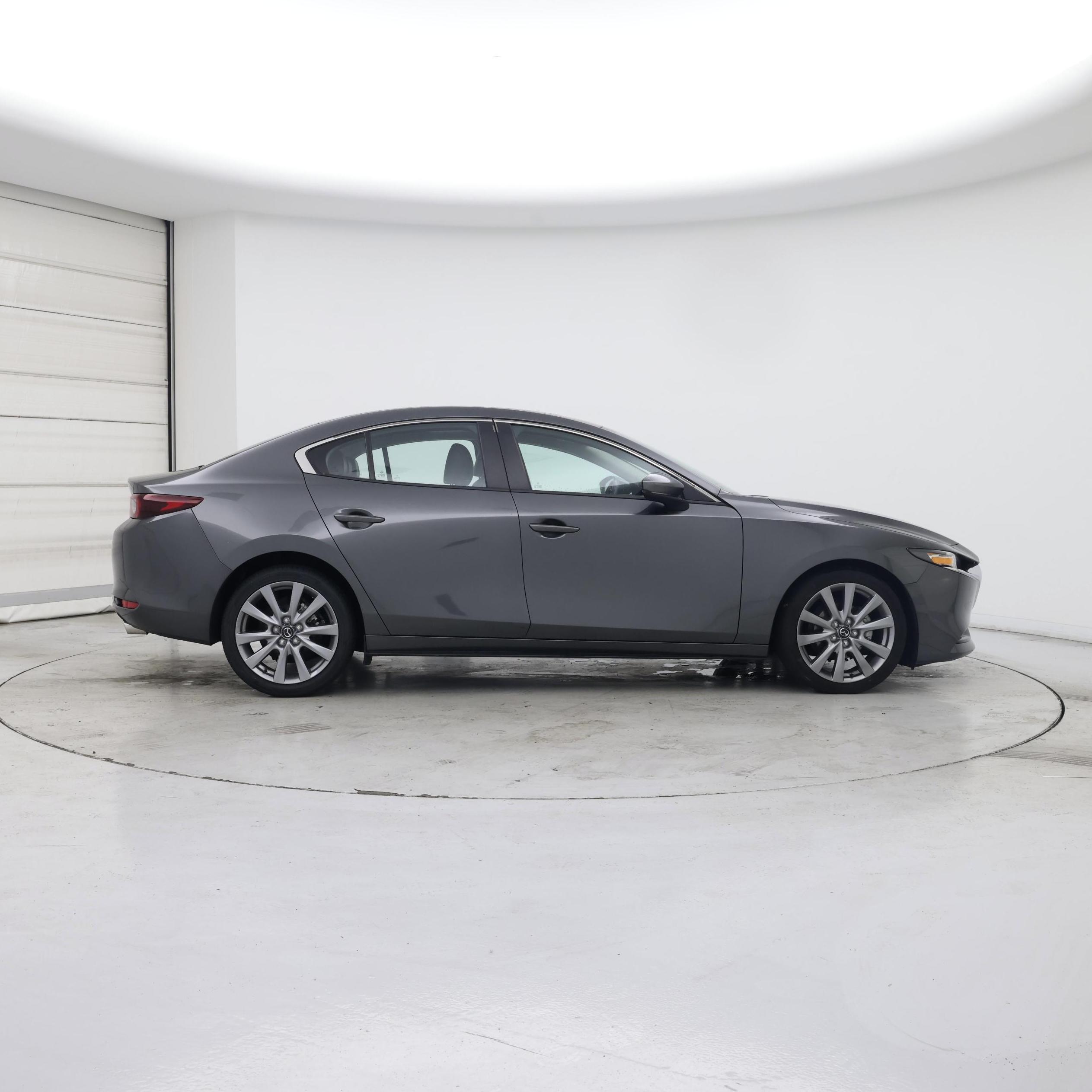 Thumbnail: 2022 Mazda Mazda3 - 7