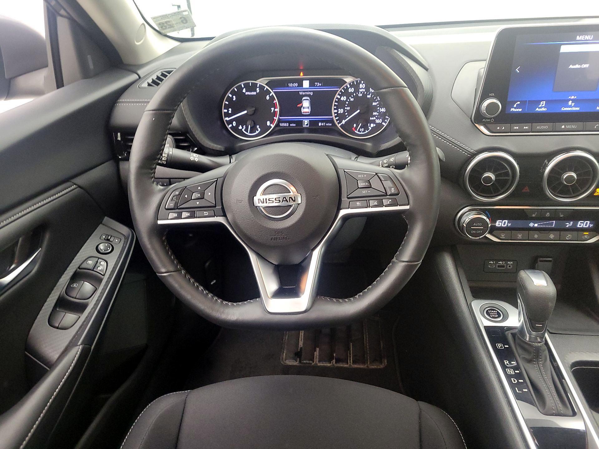 Thumbnail: 2023 Nissan Sentra - 10