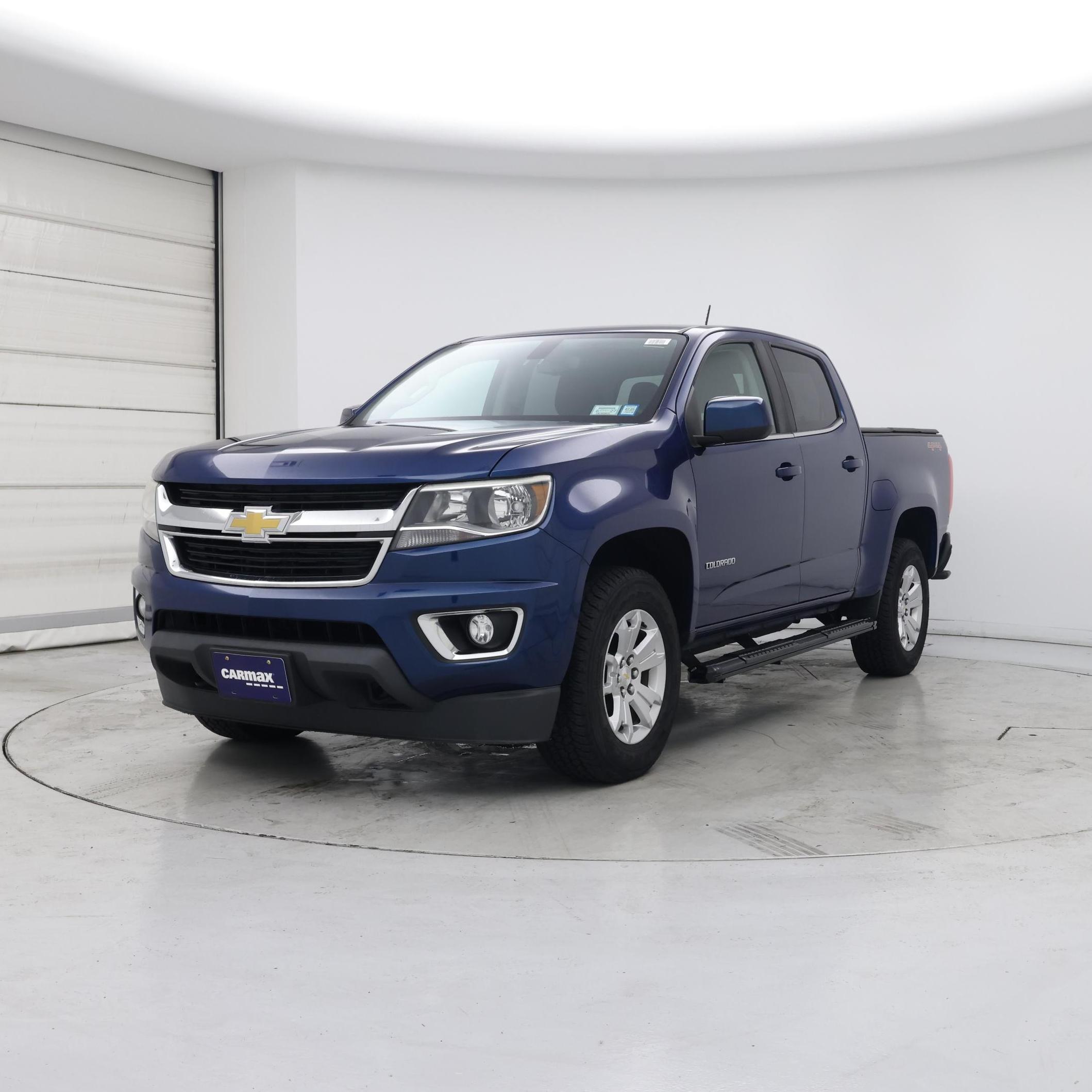 Thumbnail: 2019 Chevrolet Colorado - 4
