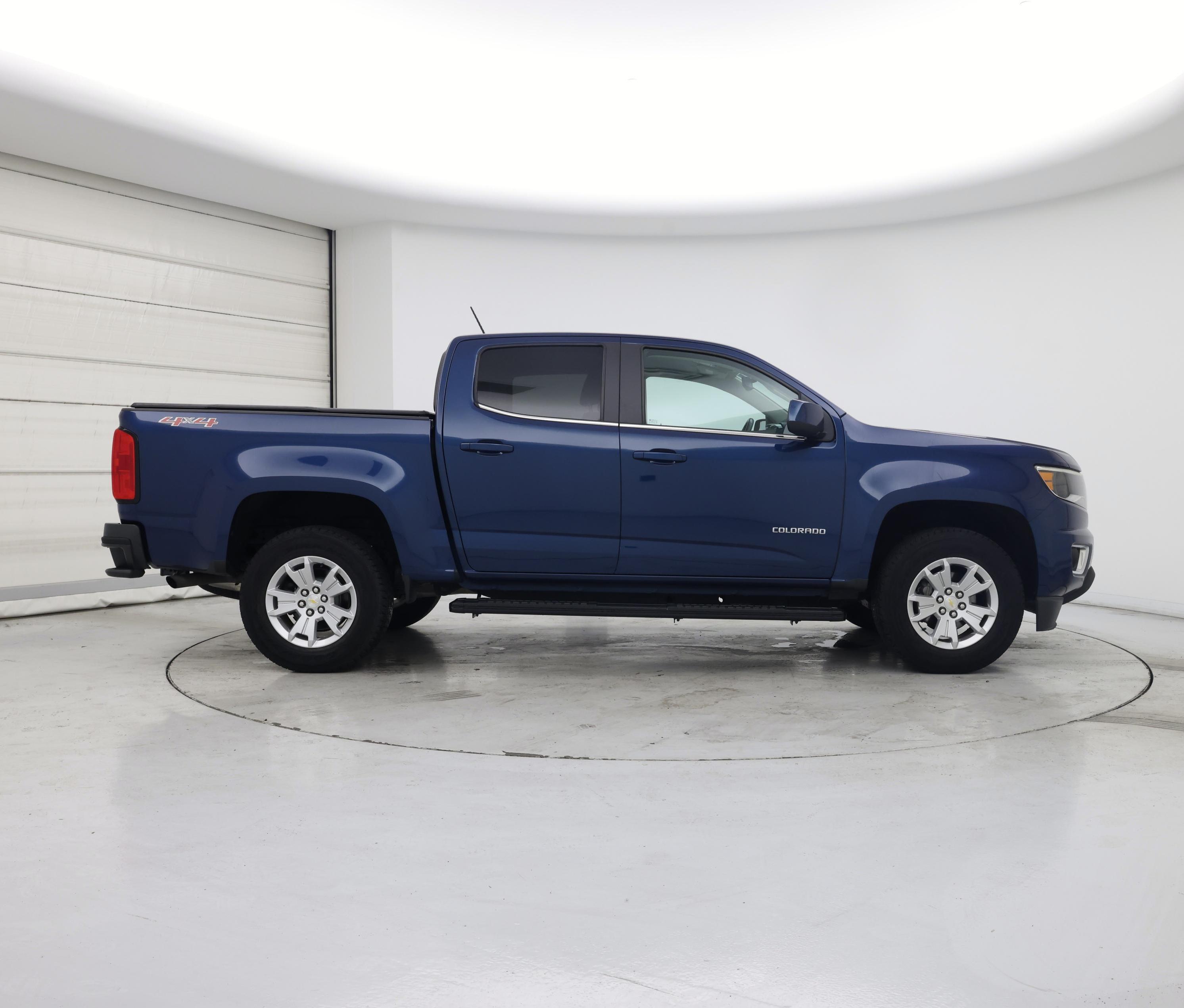Thumbnail: 2019 Chevrolet Colorado - 7