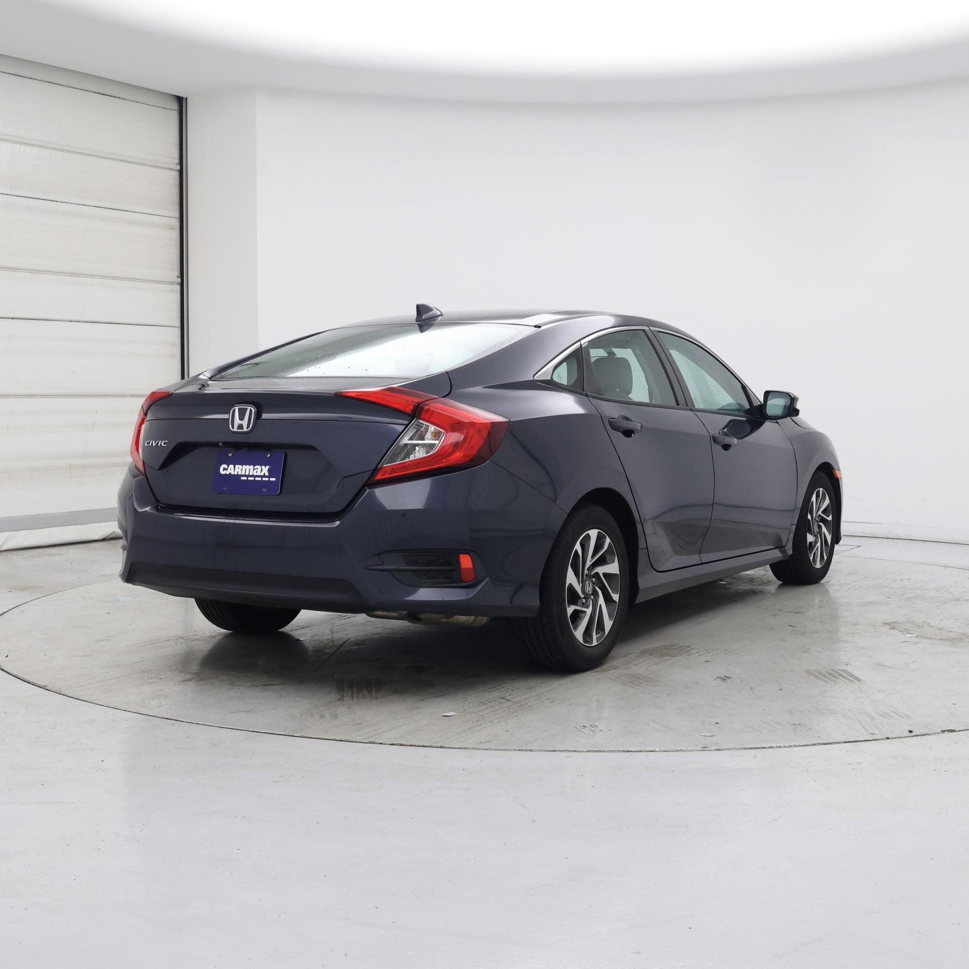 Thumbnail: 2017 Honda Civic - 8