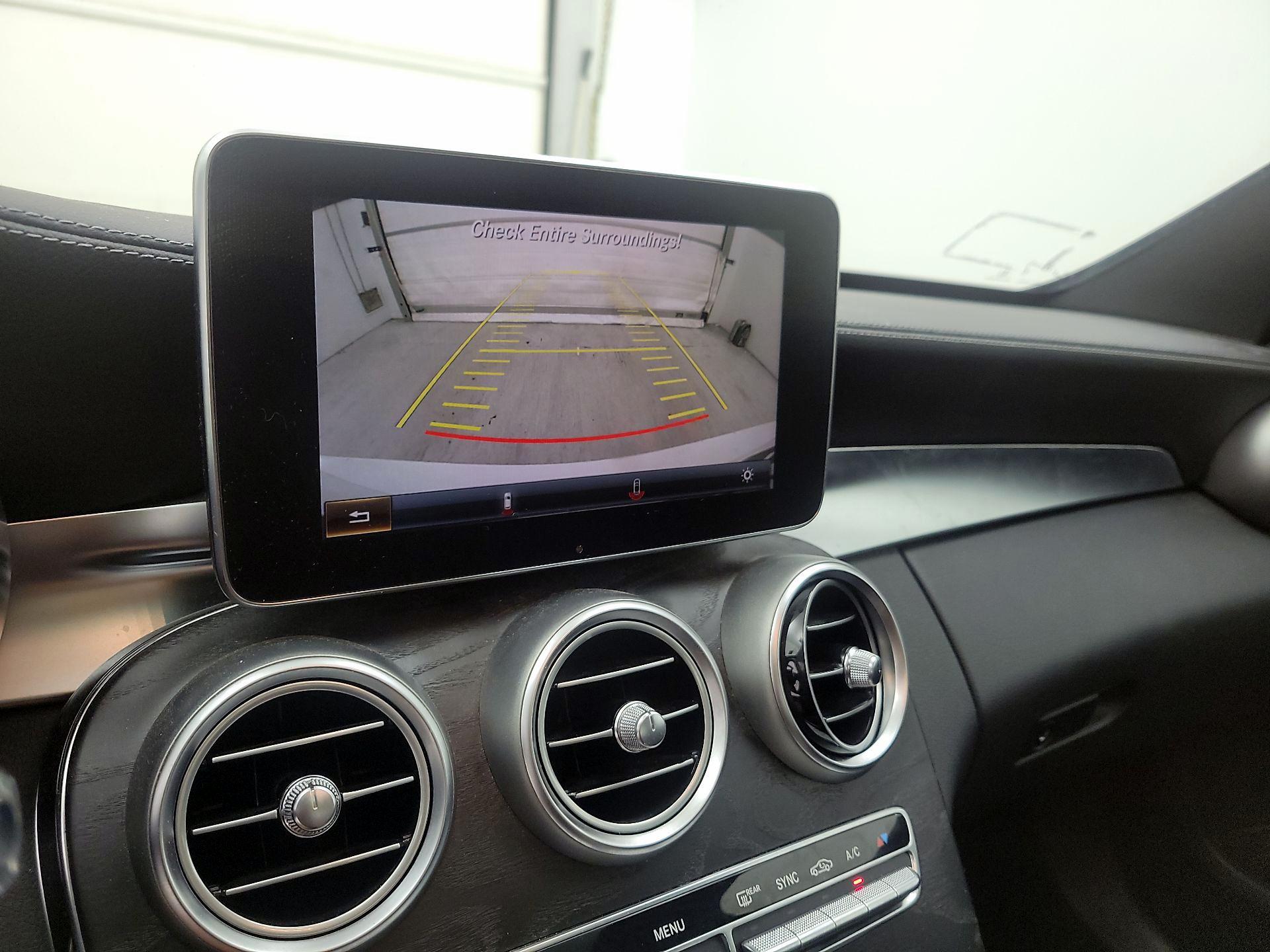 Thumbnail: 2015 Mercedes-Benz C-Class - 15