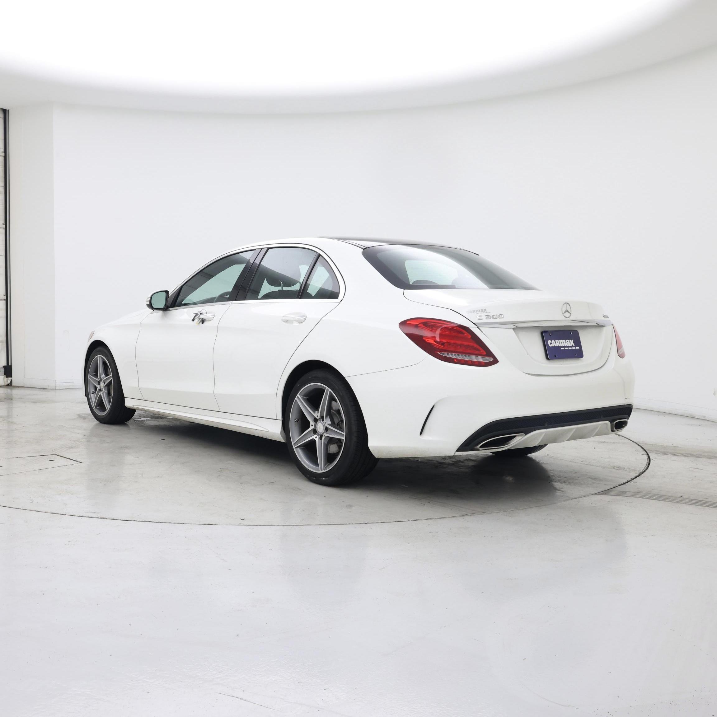 Thumbnail: 2015 Mercedes-Benz C-Class - 2