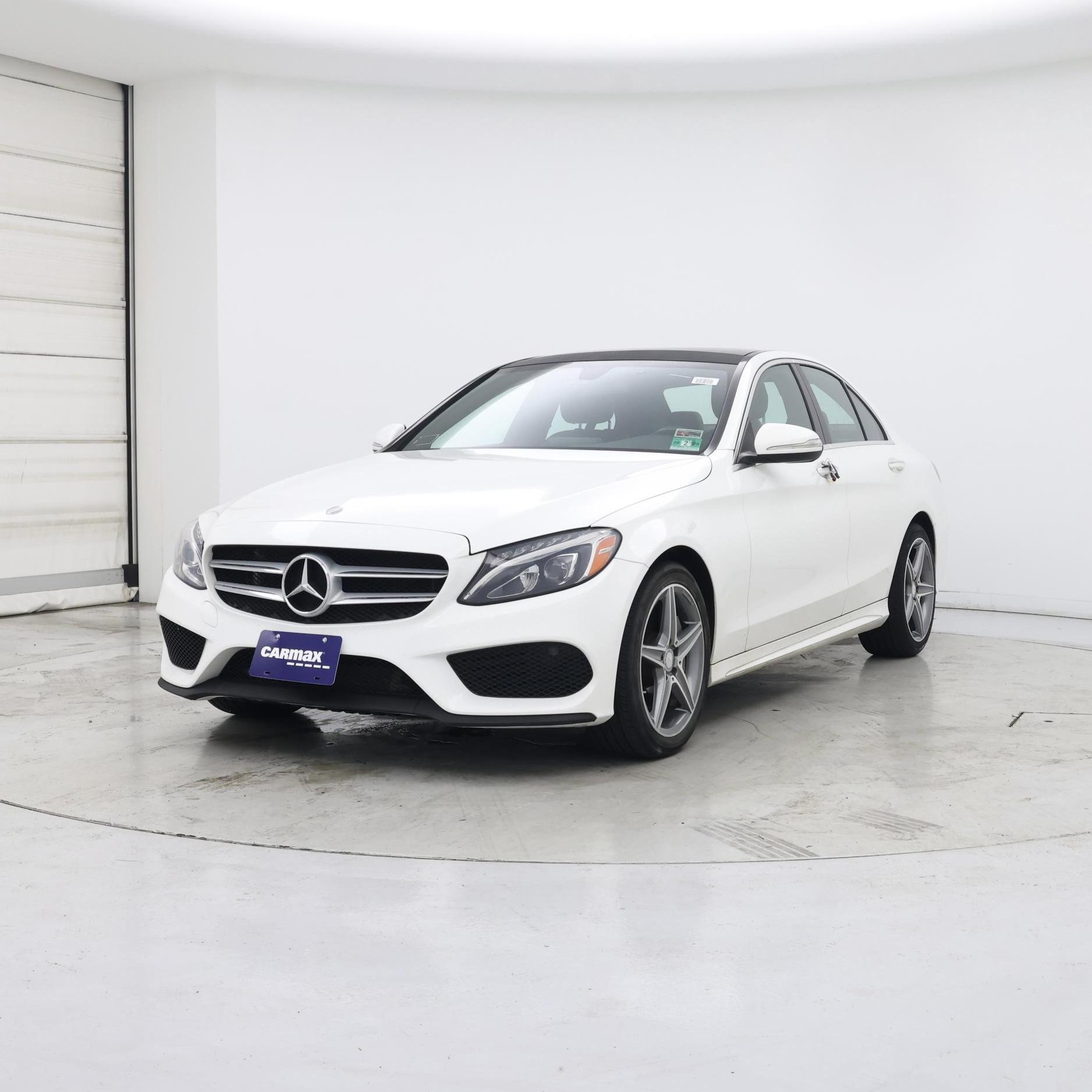 Thumbnail: 2015 Mercedes-Benz C-Class - 4
