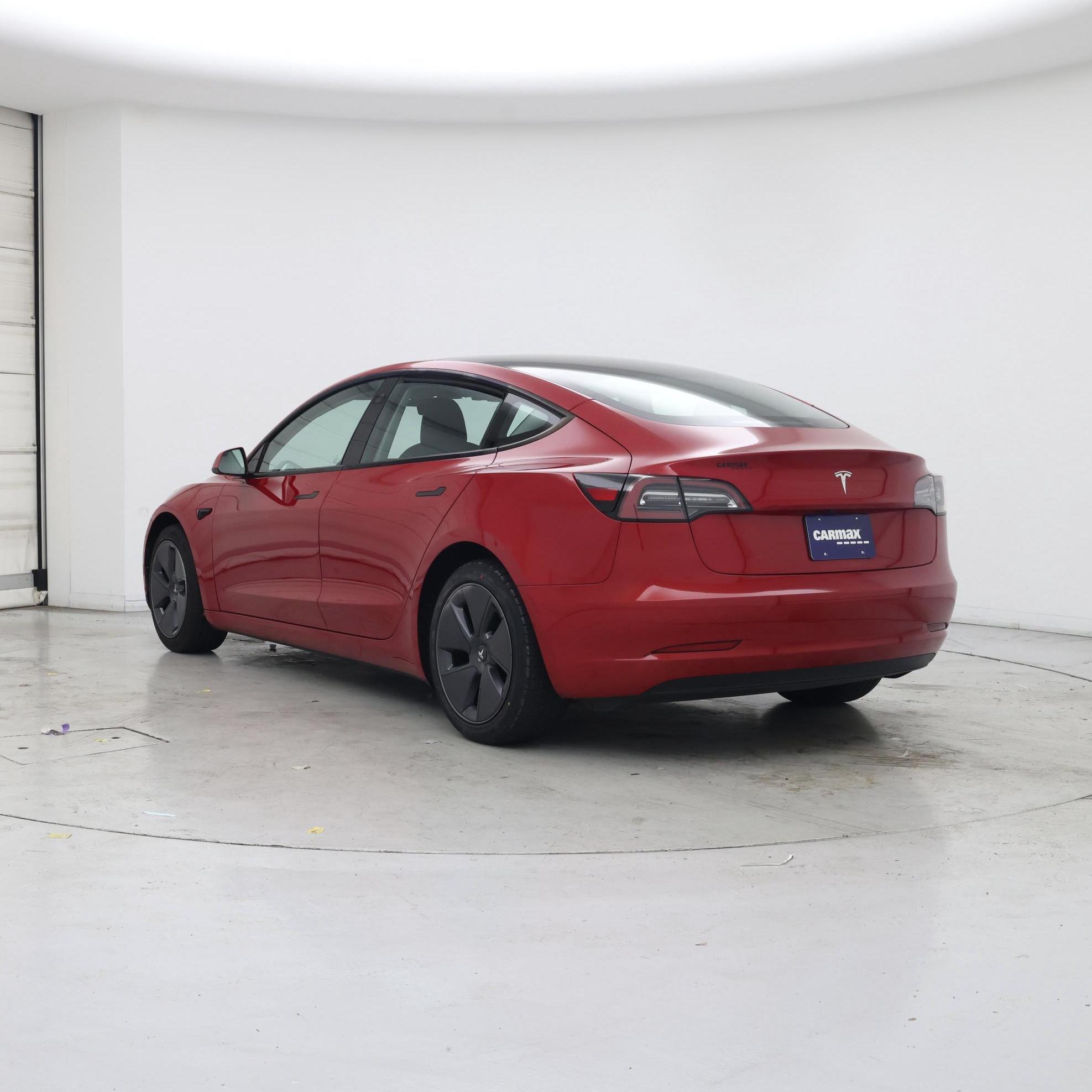 Thumbnail: 2023 Tesla Model 3 - 2